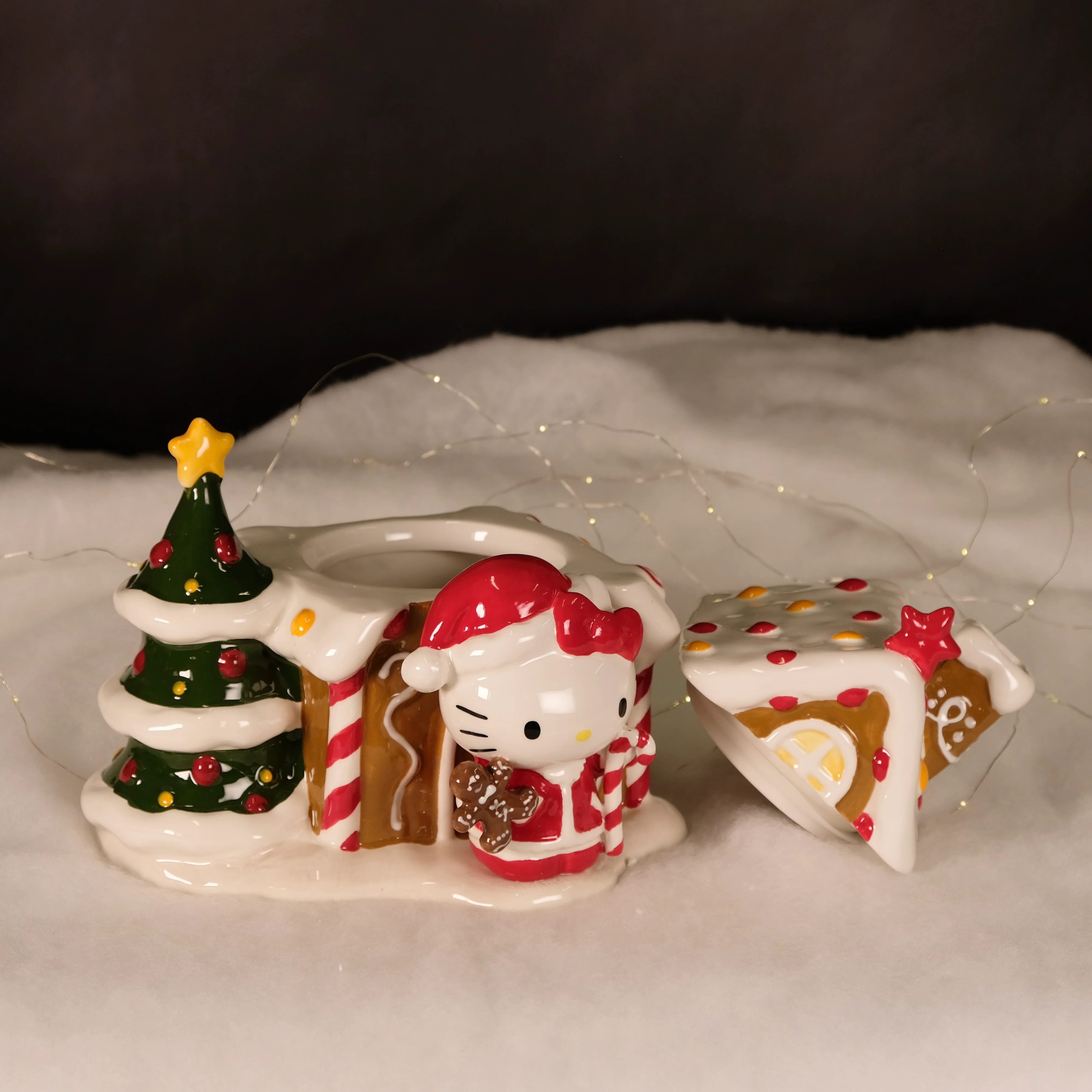 Hello Kitty Gingerbread Cookie Jar - Image 8