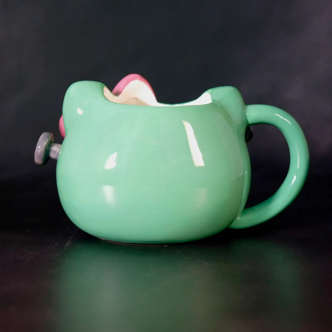 HELLO KITTY HEAD HALLOWEEN MUG & FIGURINE SET - Image 5