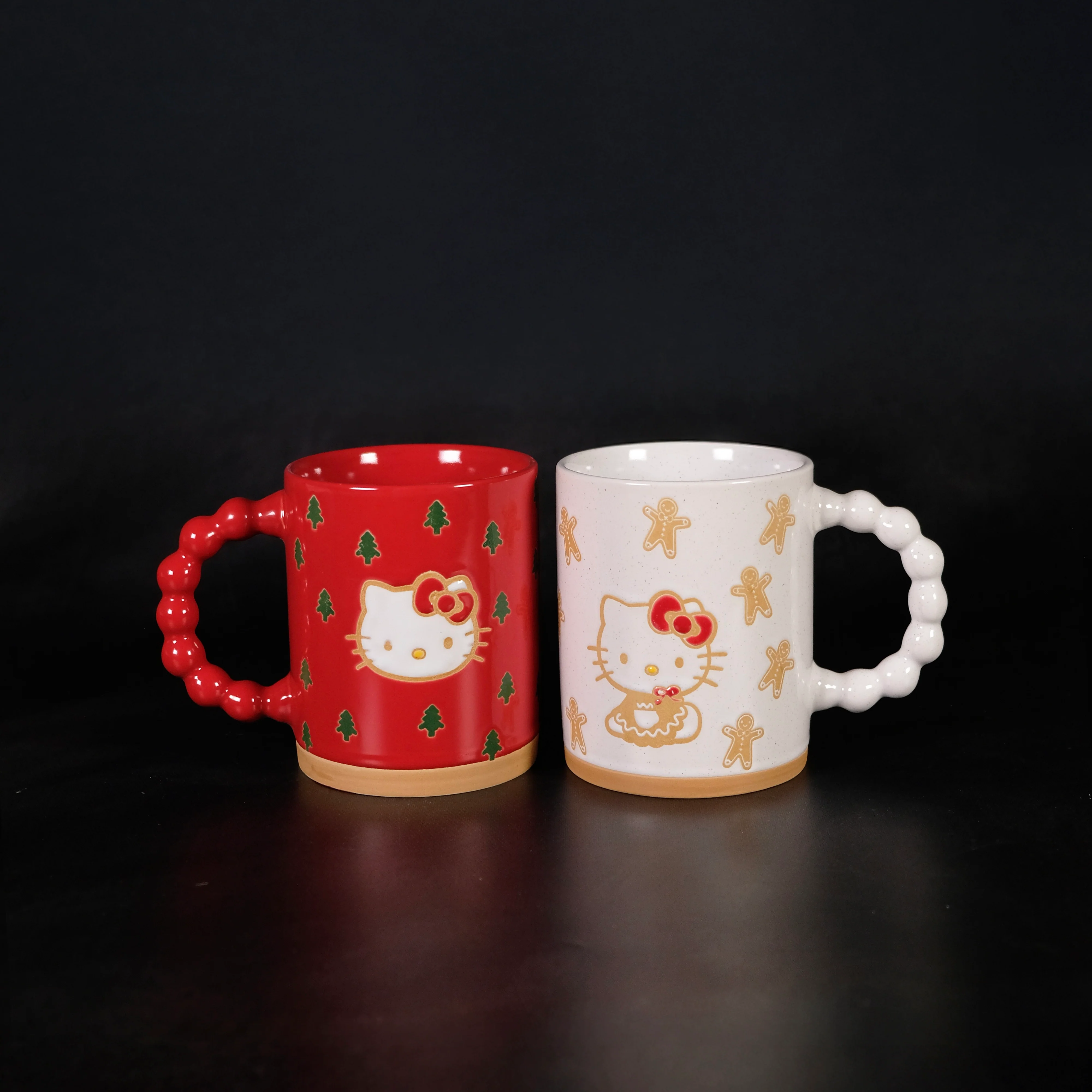 Hello Kitty Holiday 16oz Mug Set of 2 - Image 3