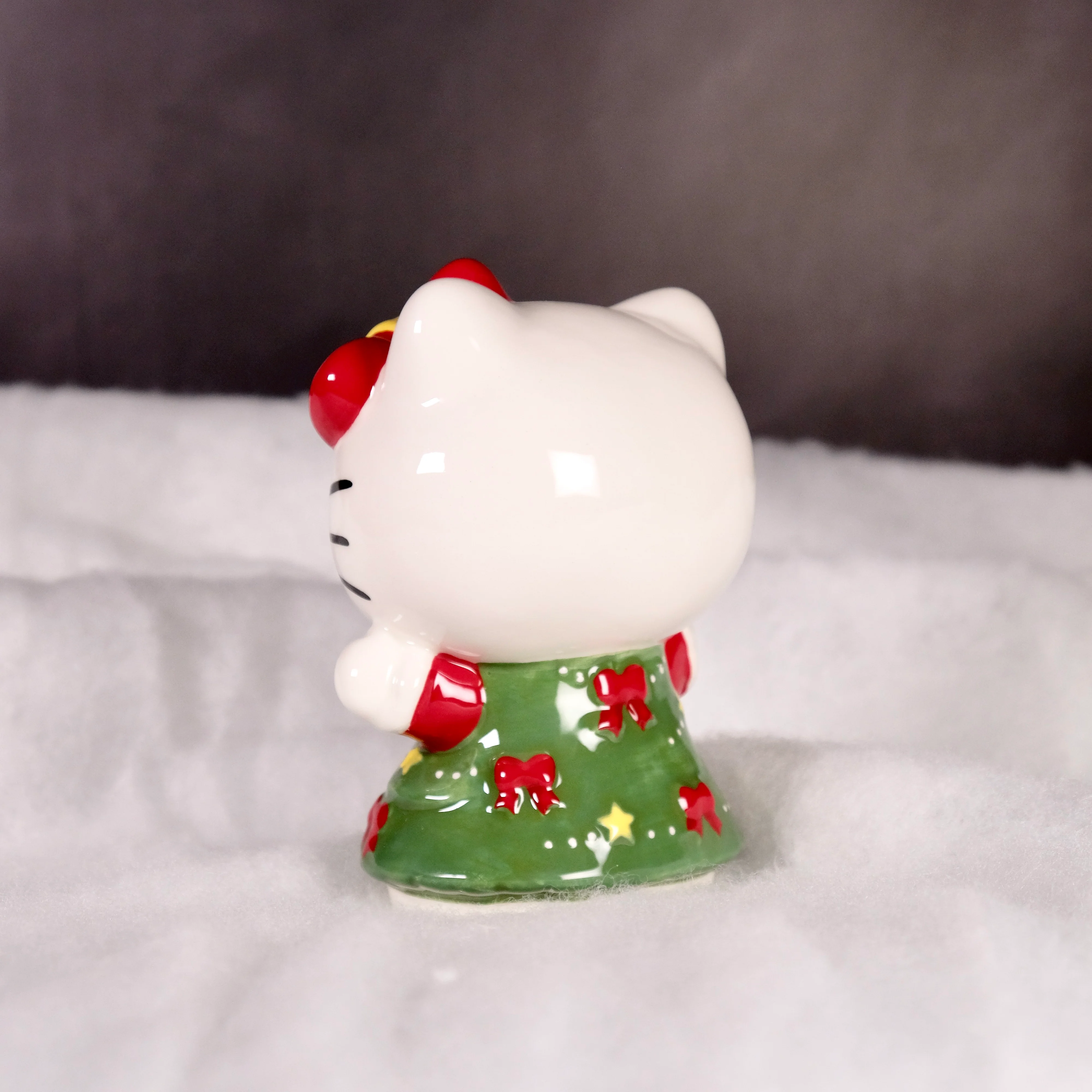 HELLO KITTY HOLIDAY GREEN TREE FIGURINE - Image 5