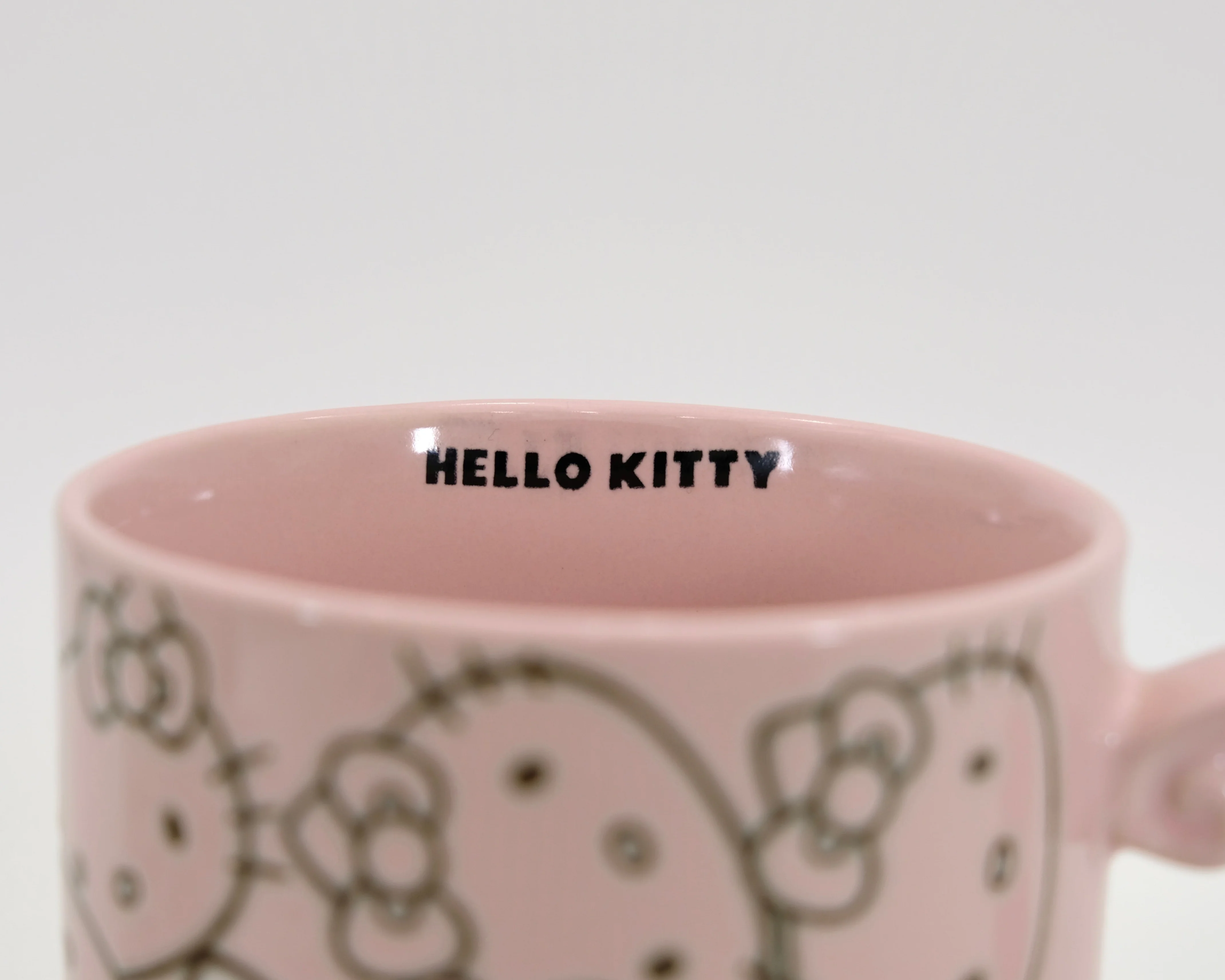 HELLO KITTY & KUROMI REPEAT WRAP 21OZ MUG SET OF 2 - Image 2