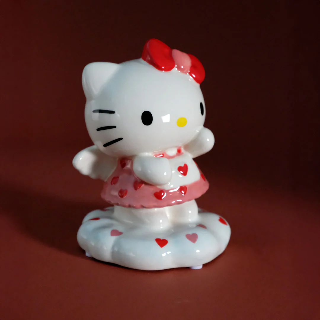 Hello Kitty Love Letter Figurine - Image 4