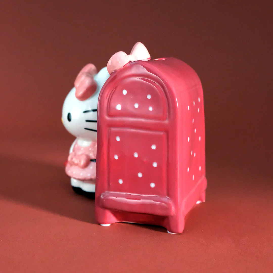 Hello Kitty Mailbox Coin Bank - Image 3