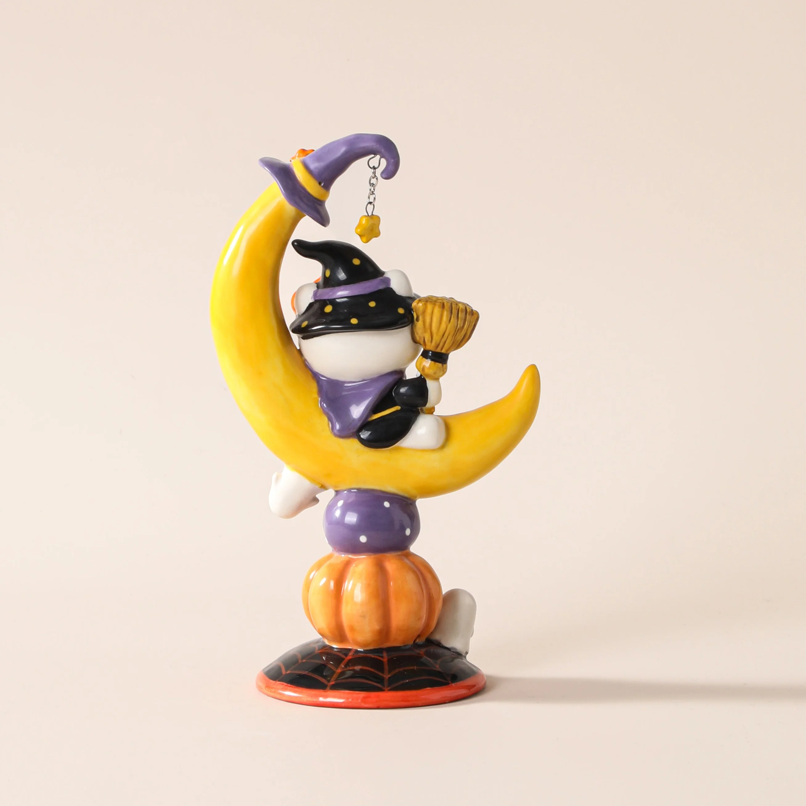 Hello Kitty Moonlight Figurine - Image 3