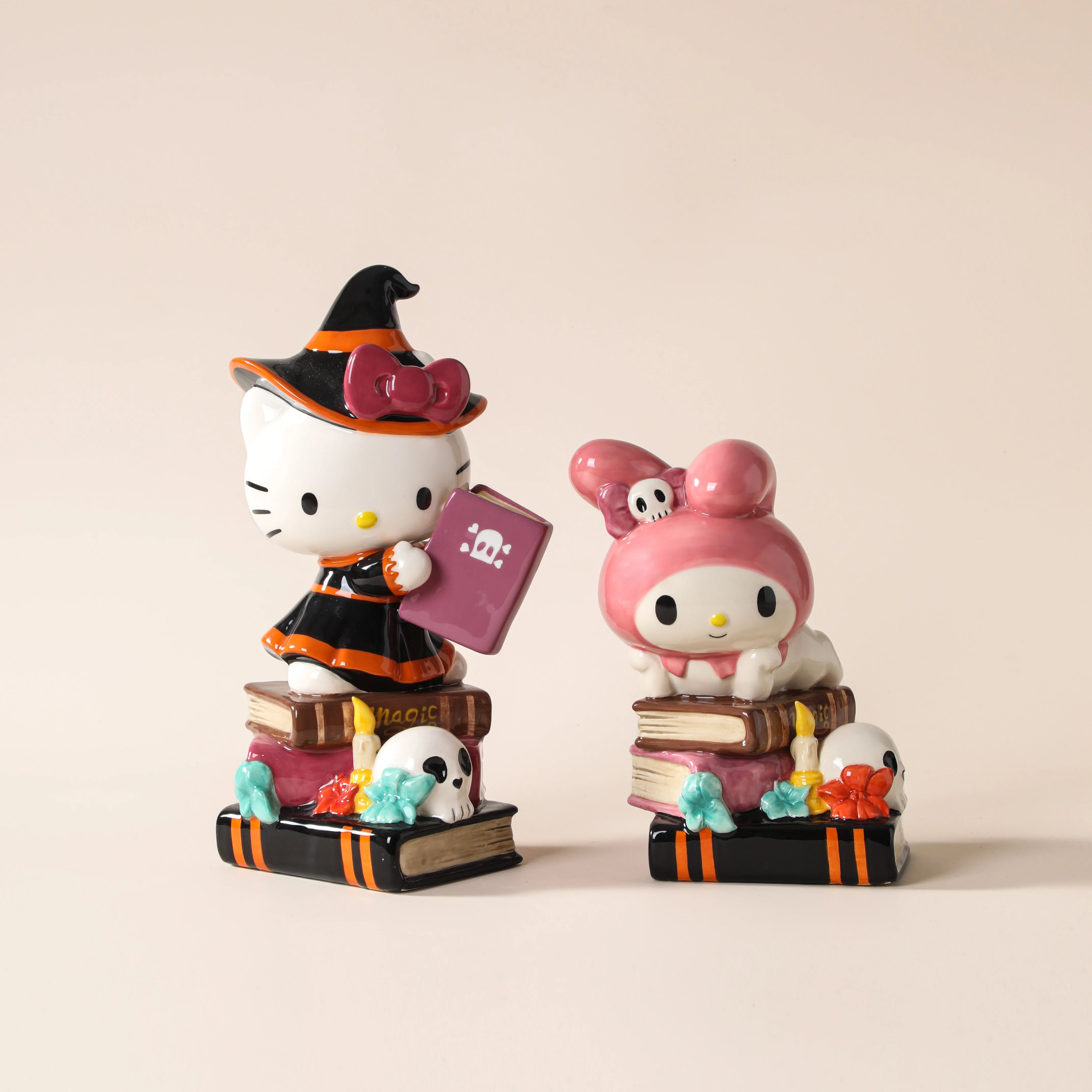 Hello Kitty Spooky Library Figurine - Image 2