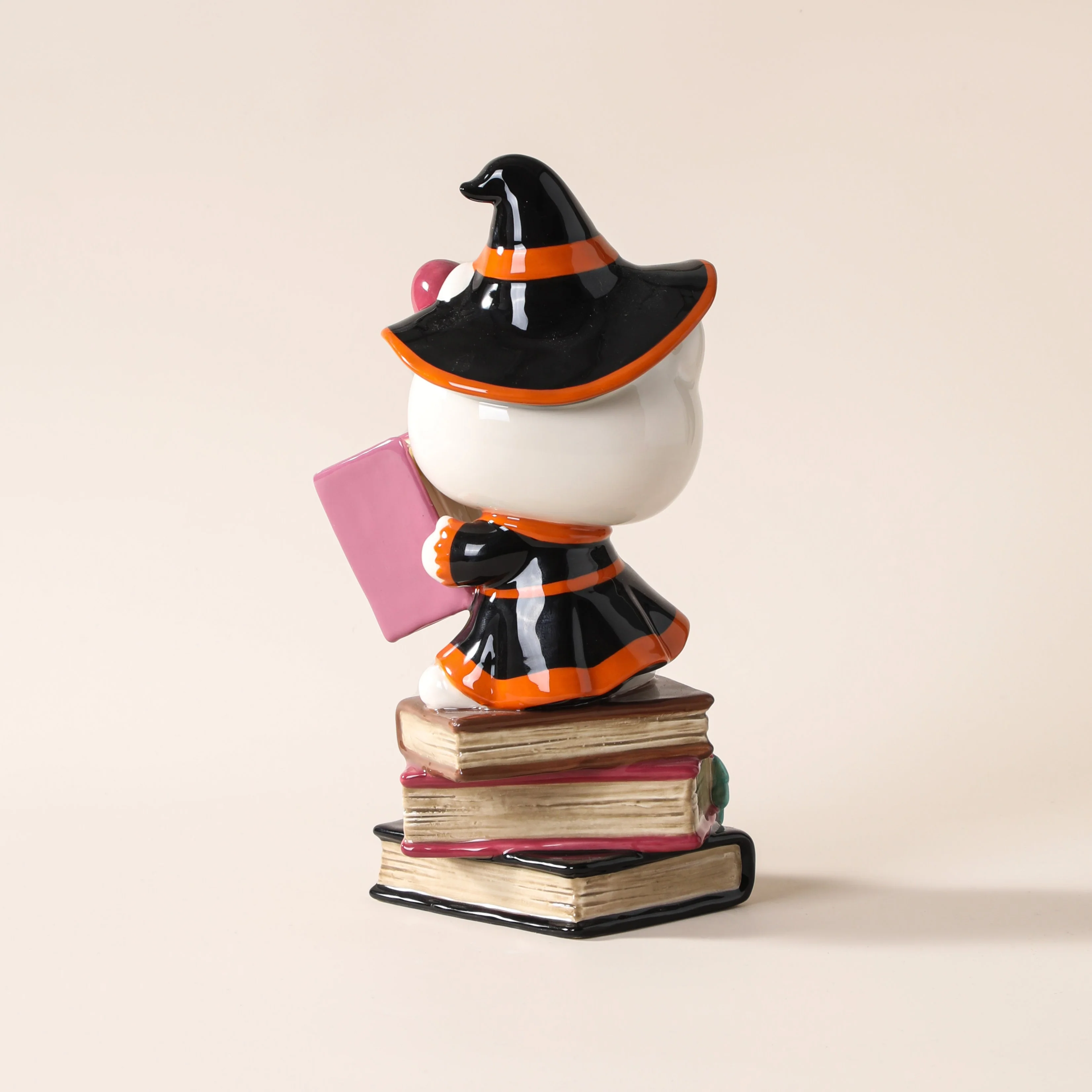 Hello Kitty Spooky Library Figurine - Image 5