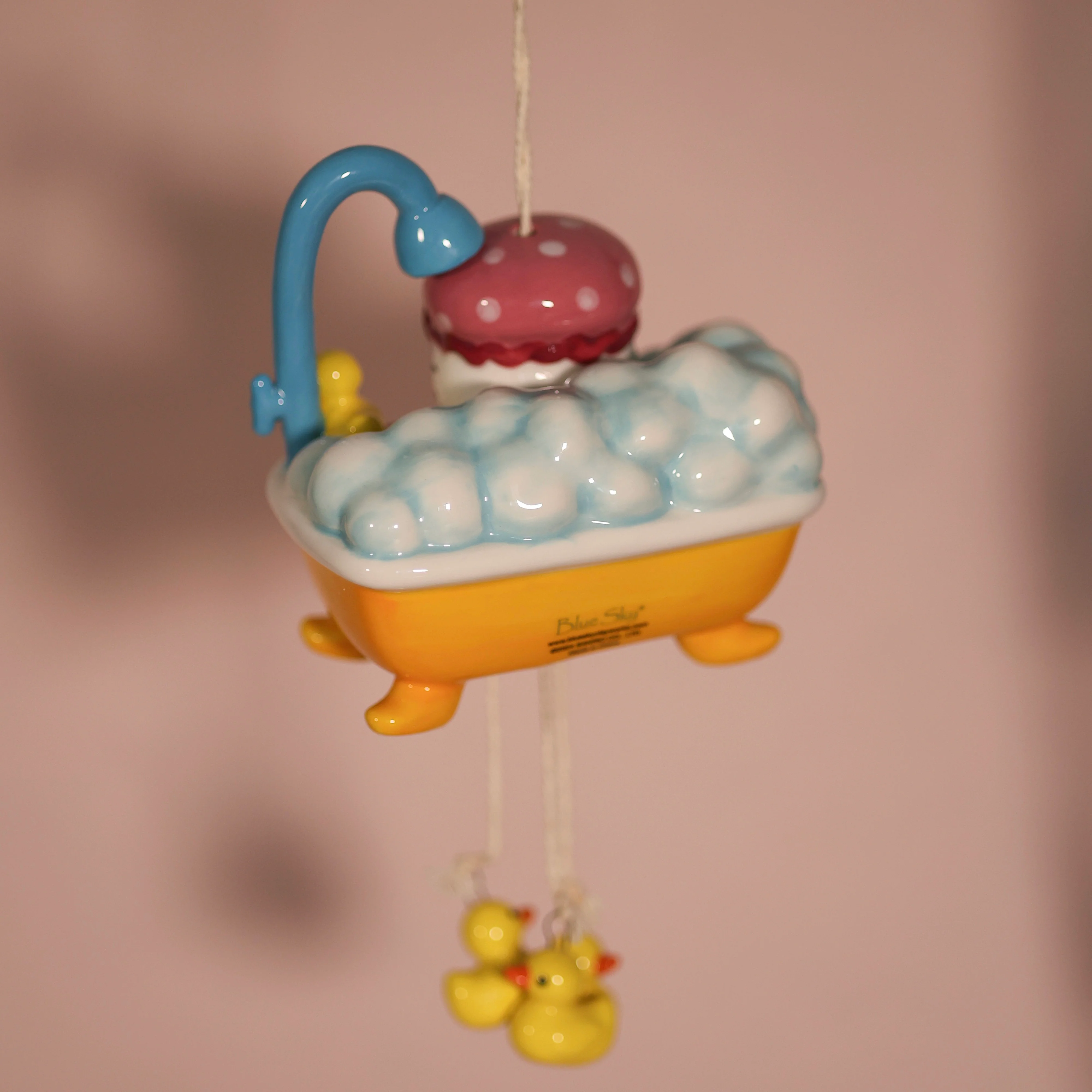 Hello Kitty Tub Time Wind Chime - Image 6