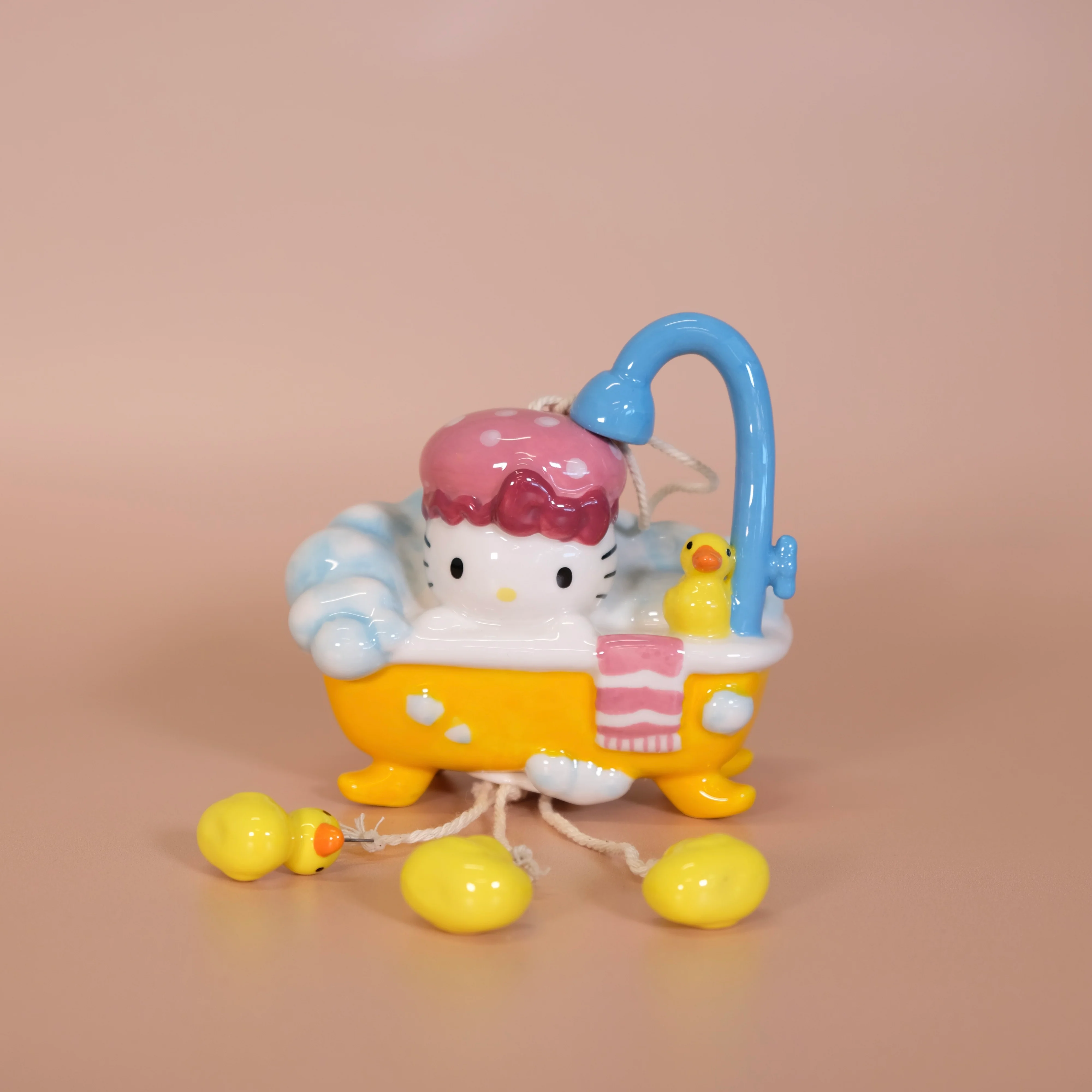 Hello Kitty Tub Time Wind Chime - Image 7