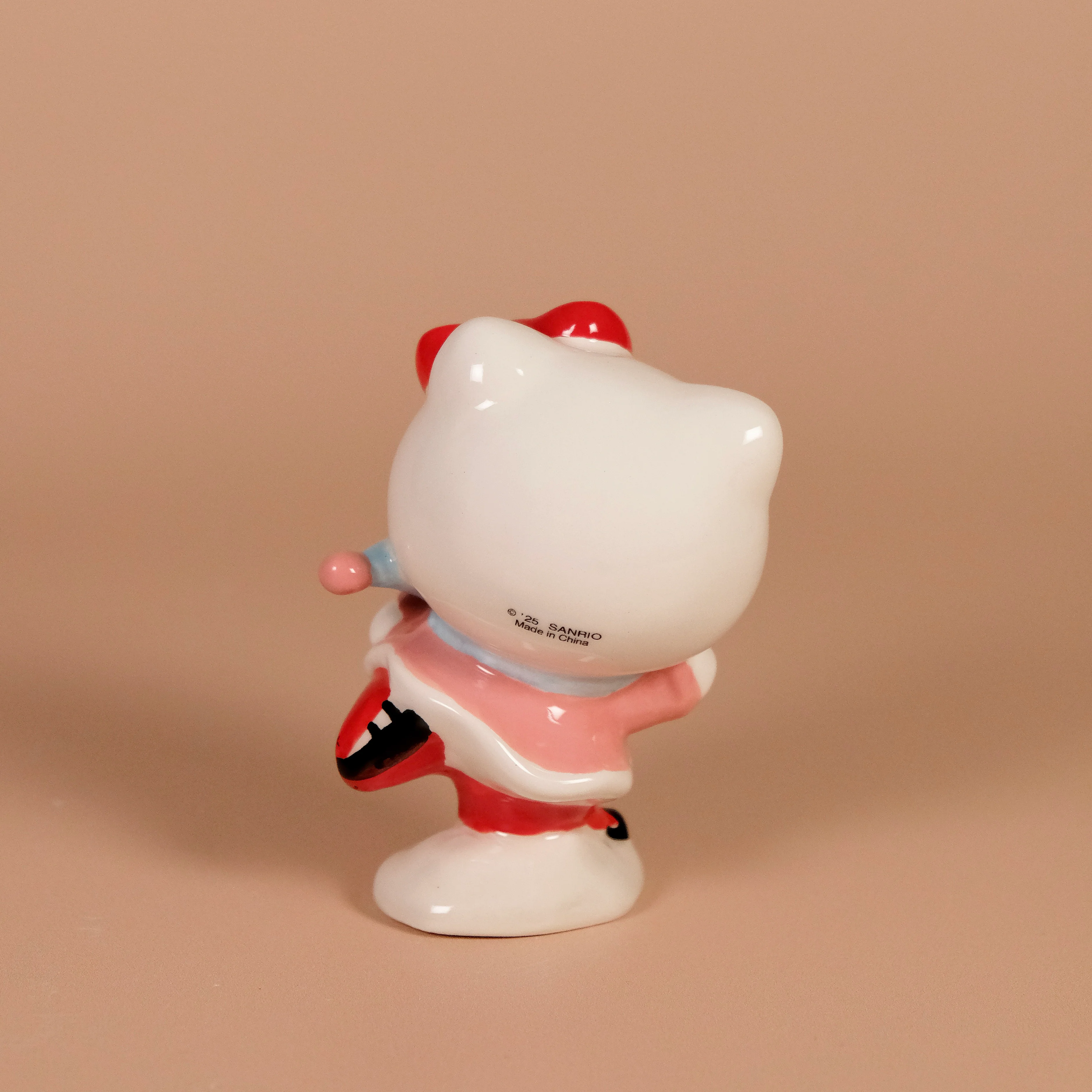 Hello Kitty Winter Wonderland 21oz Mug and Figurine Gift Set of 2 - Image 4
