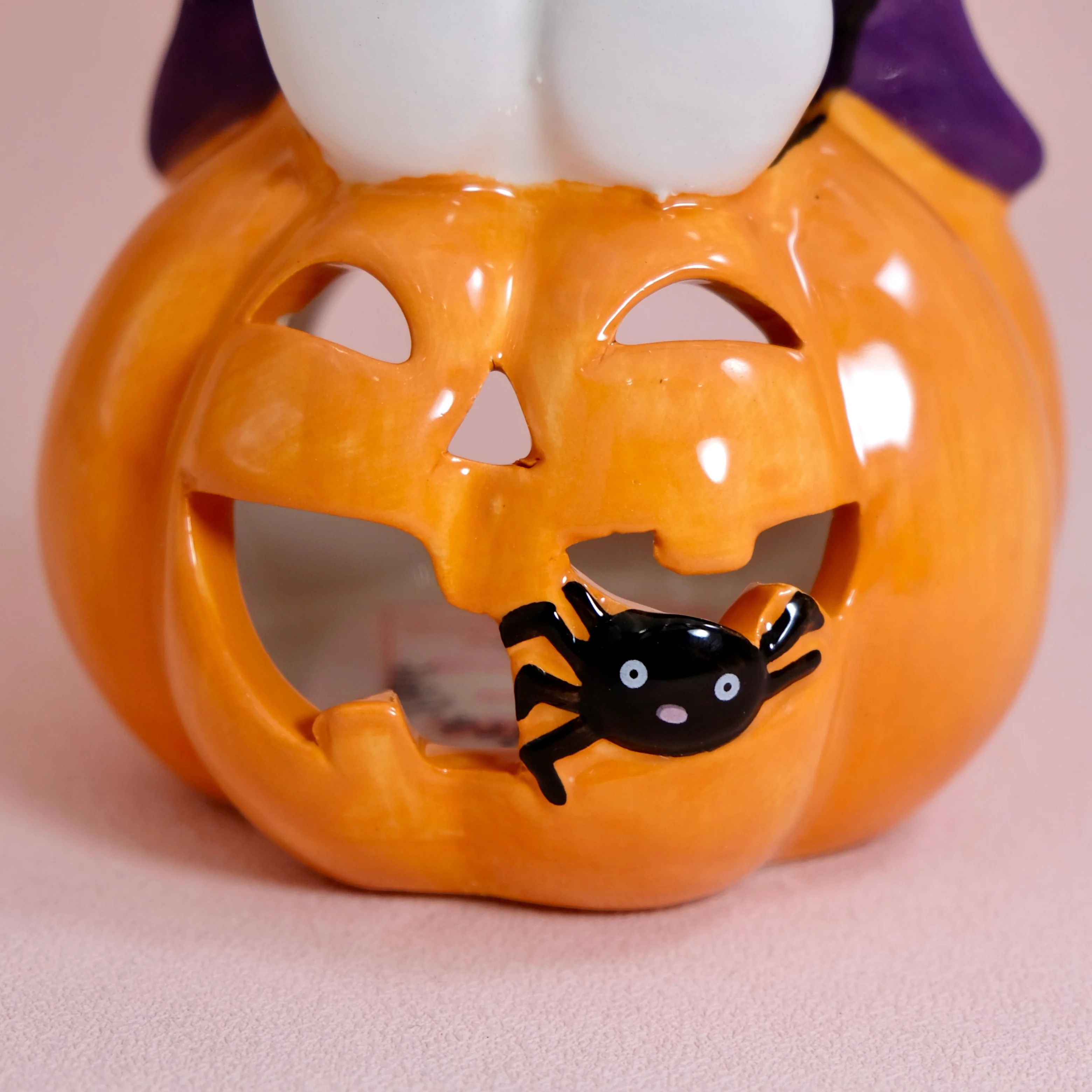 Hello Kitty Witch Pumpkin Candle House - Image 7