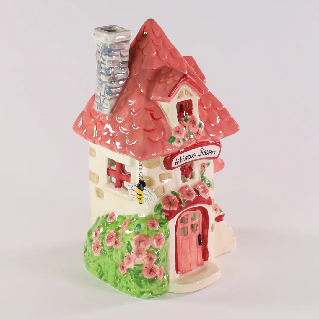 HIBISCUS HAVEN CANDLE HOUSE