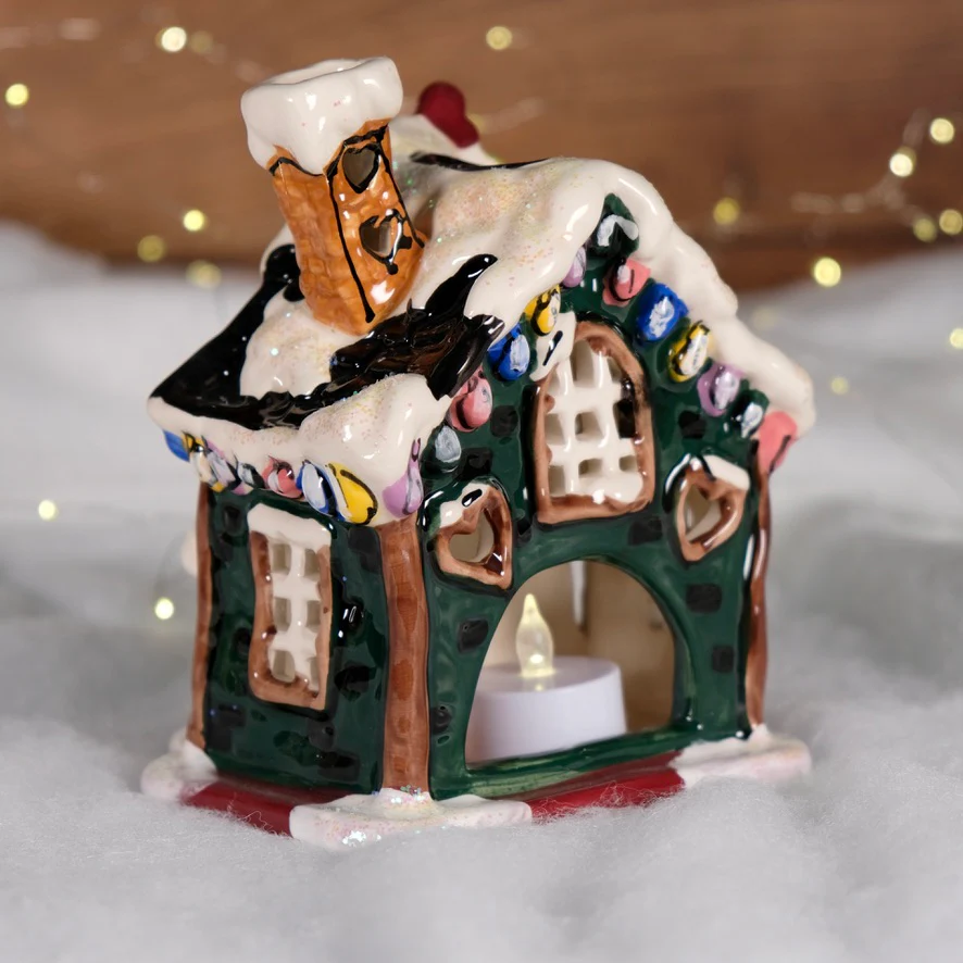 Holly Berry Cottage Candle House - Image 6