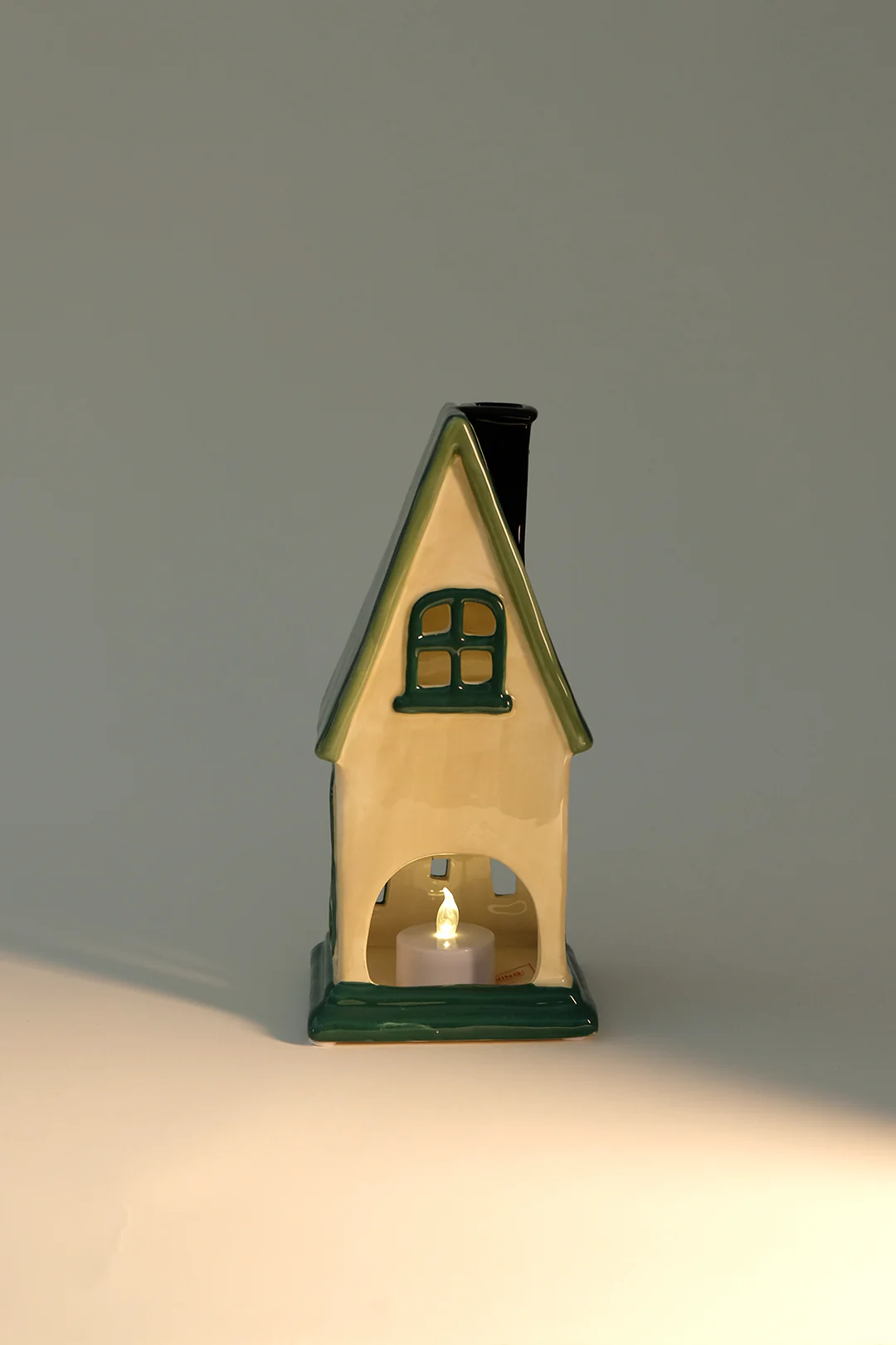 Honey Bee Hive House Candle House - Image 4