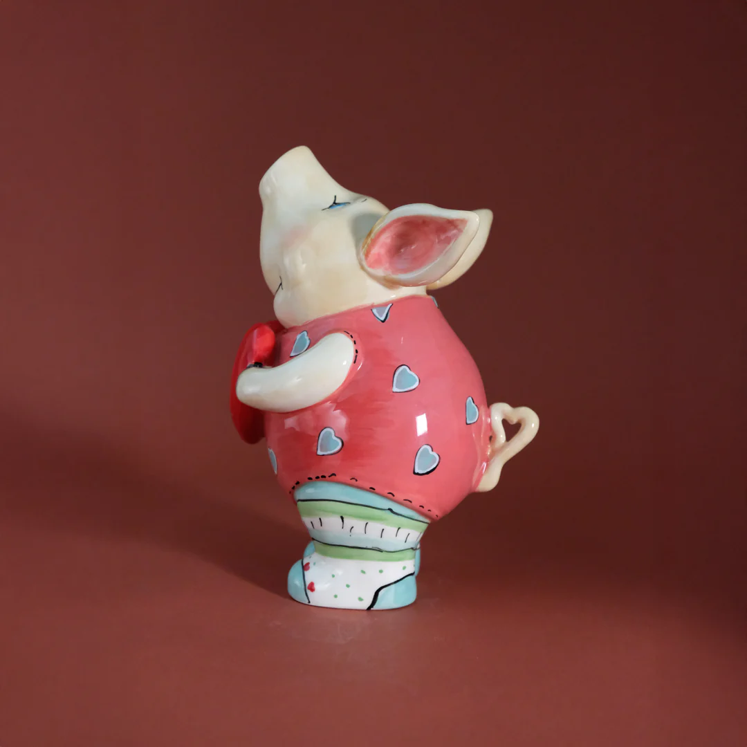 I Wuv You Piglet Figurine - Image 6