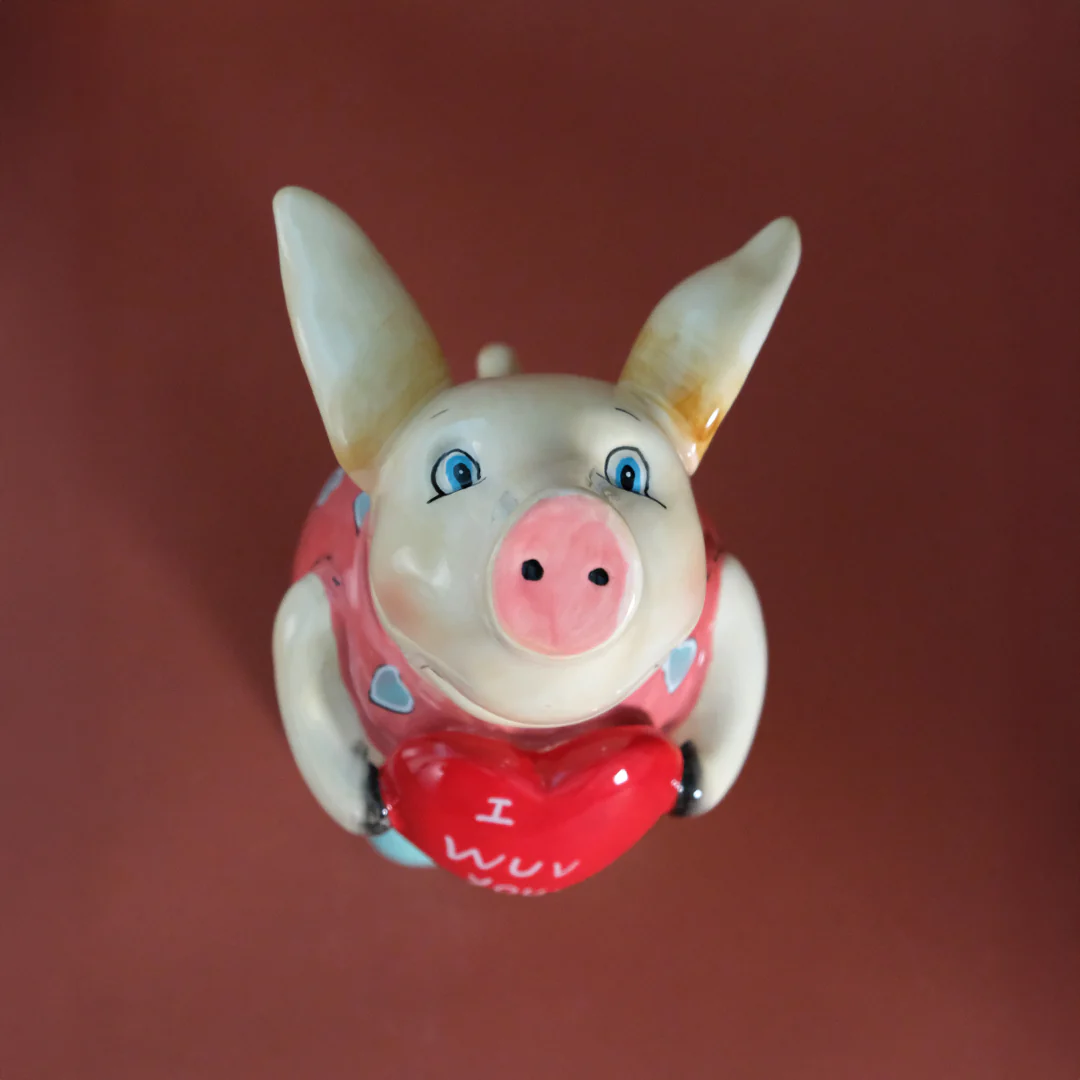 I Wuv You Piglet Figurine - Image 7