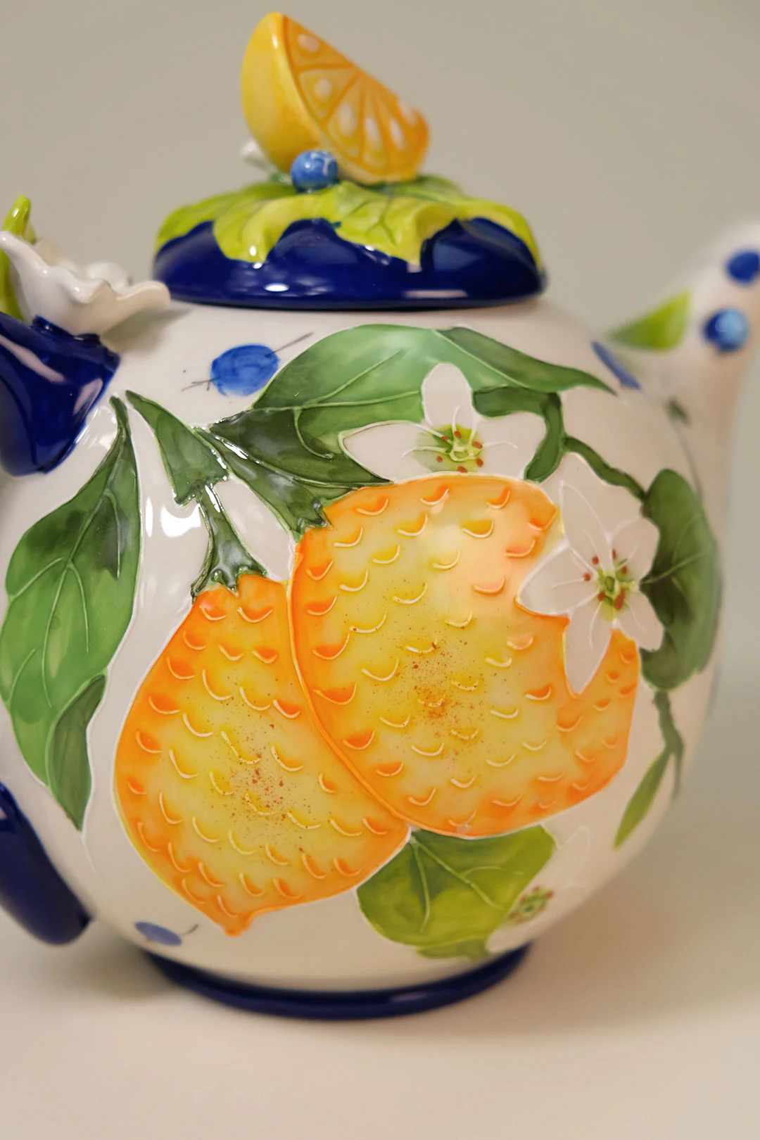 Icing on the Cake - Lemon Teapot - Image 8