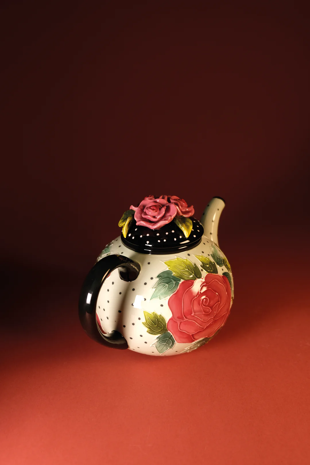 Icing on the Cake - Rose Teapot - Image 4