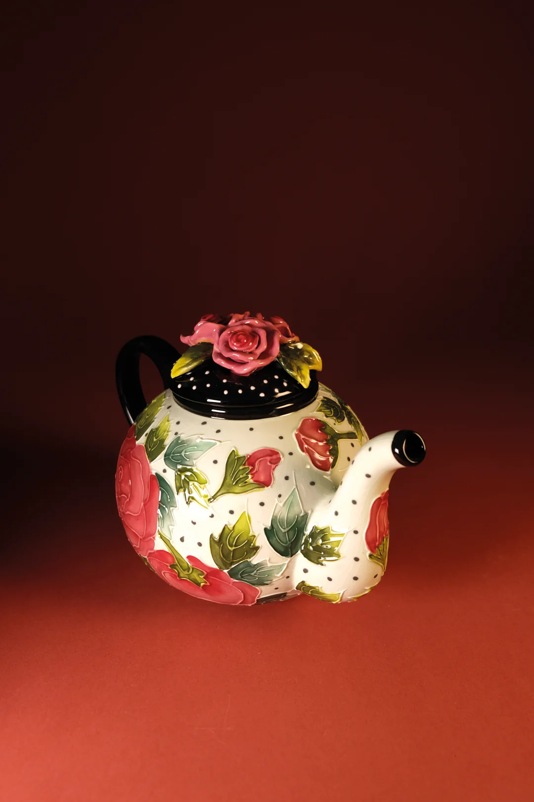Icing on the Cake - Rose Teapot - Image 5