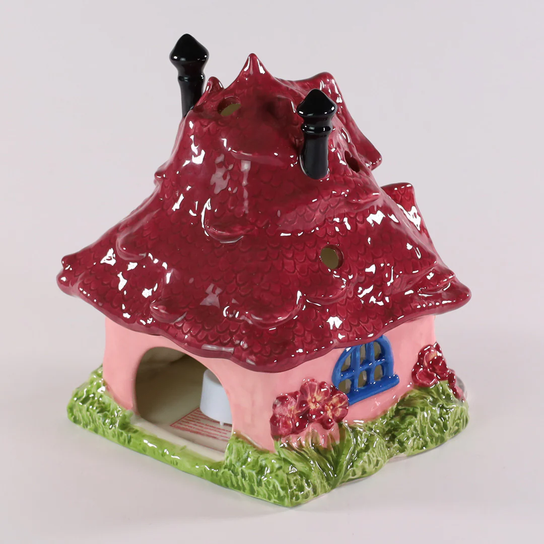 INN ON IRIS POND CANDLE HOUSE - Image 4