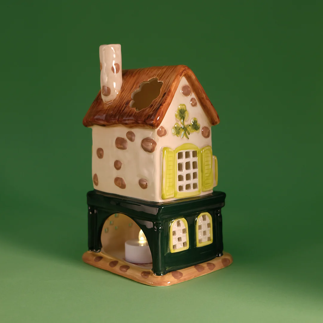 Irish Pub Candle House - Image 3