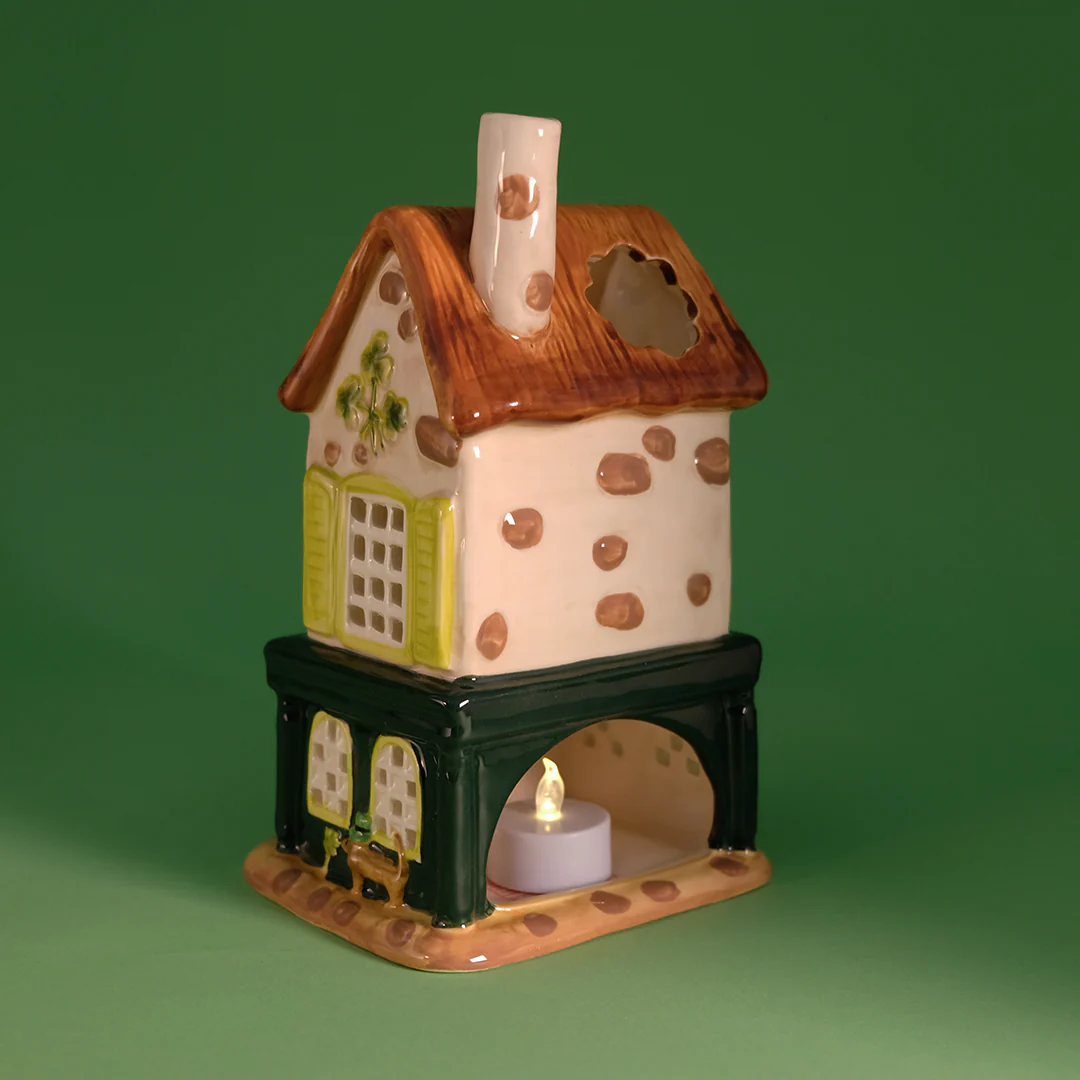 Irish Pub Candle House - Image 5