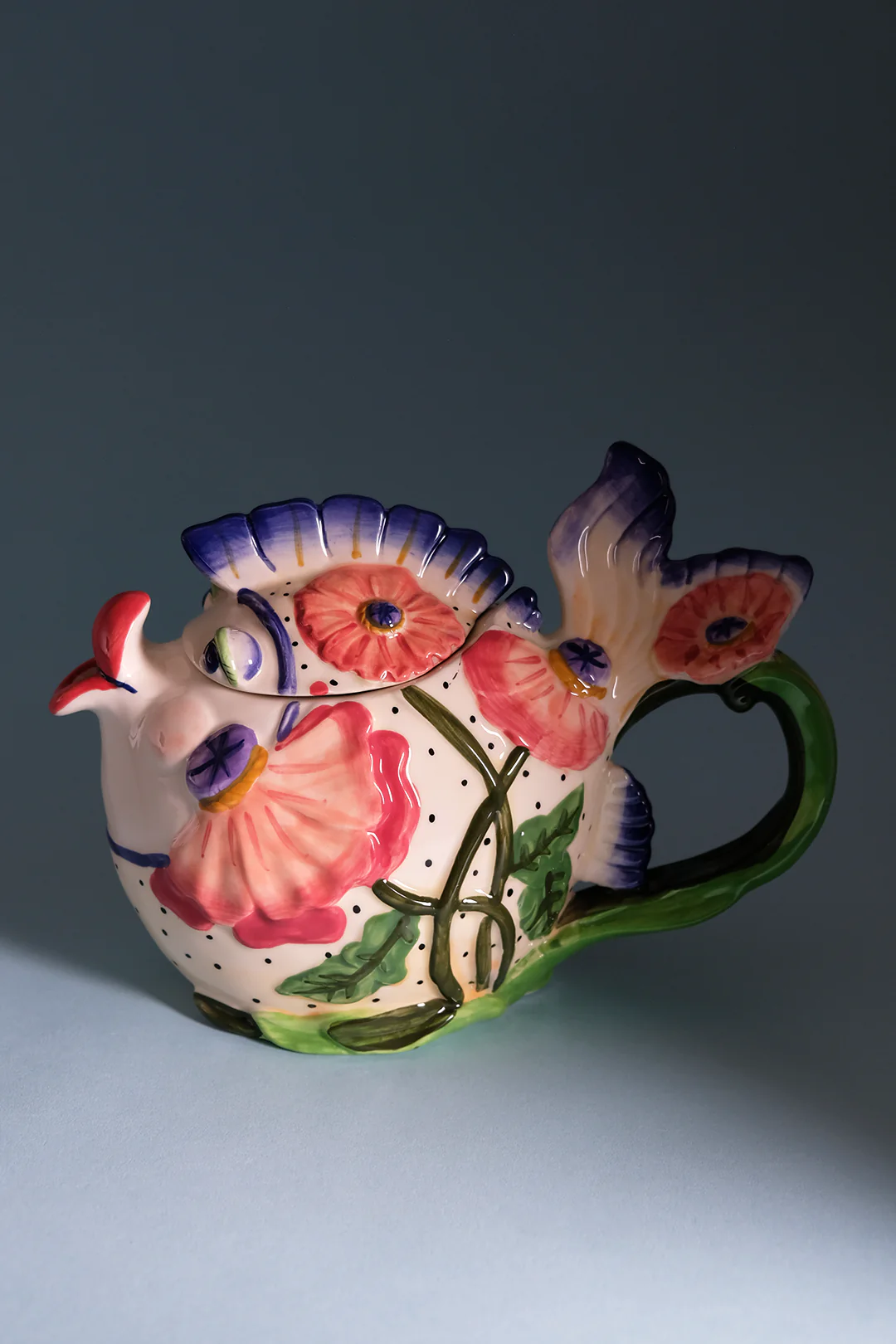 Kissy Fish Teapot - Image 3