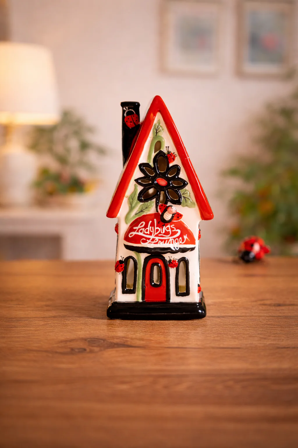 Ladybugs Lounge Candle House - Image 2