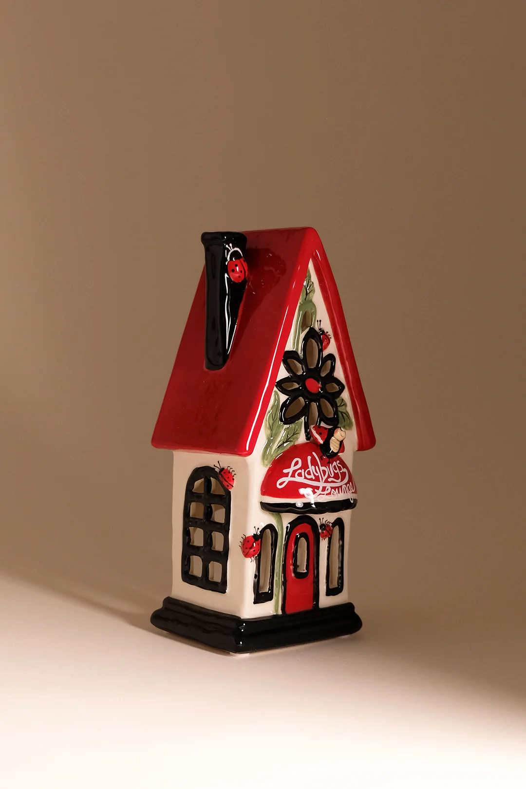 Ladybugs Lounge Candle House - Image 5