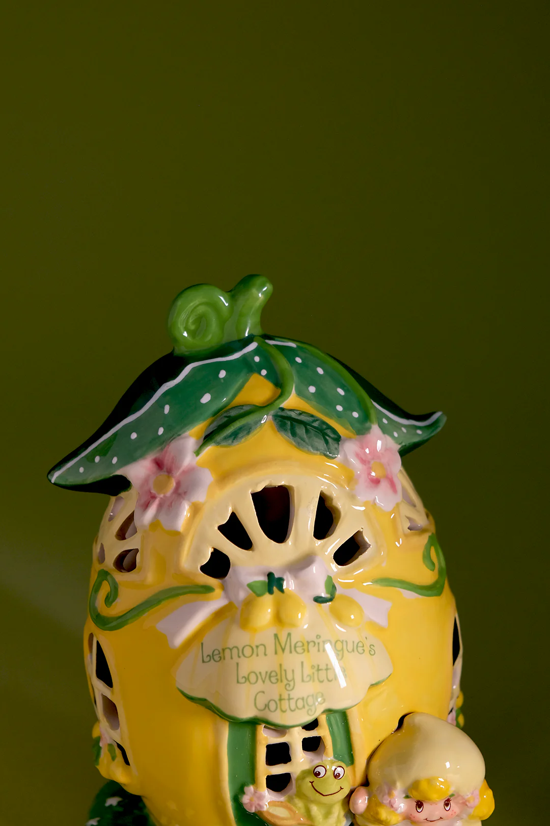 Lemon Meringue's Lovely Little Cottage Candle House - Image 7