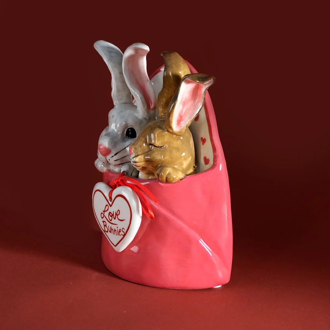Love Bunnies Envelope Figurine - Image 2