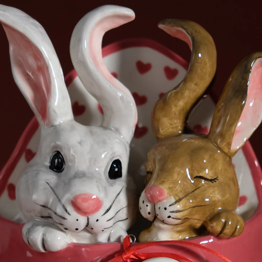 Love Bunnies Envelope Figurine - Image 6