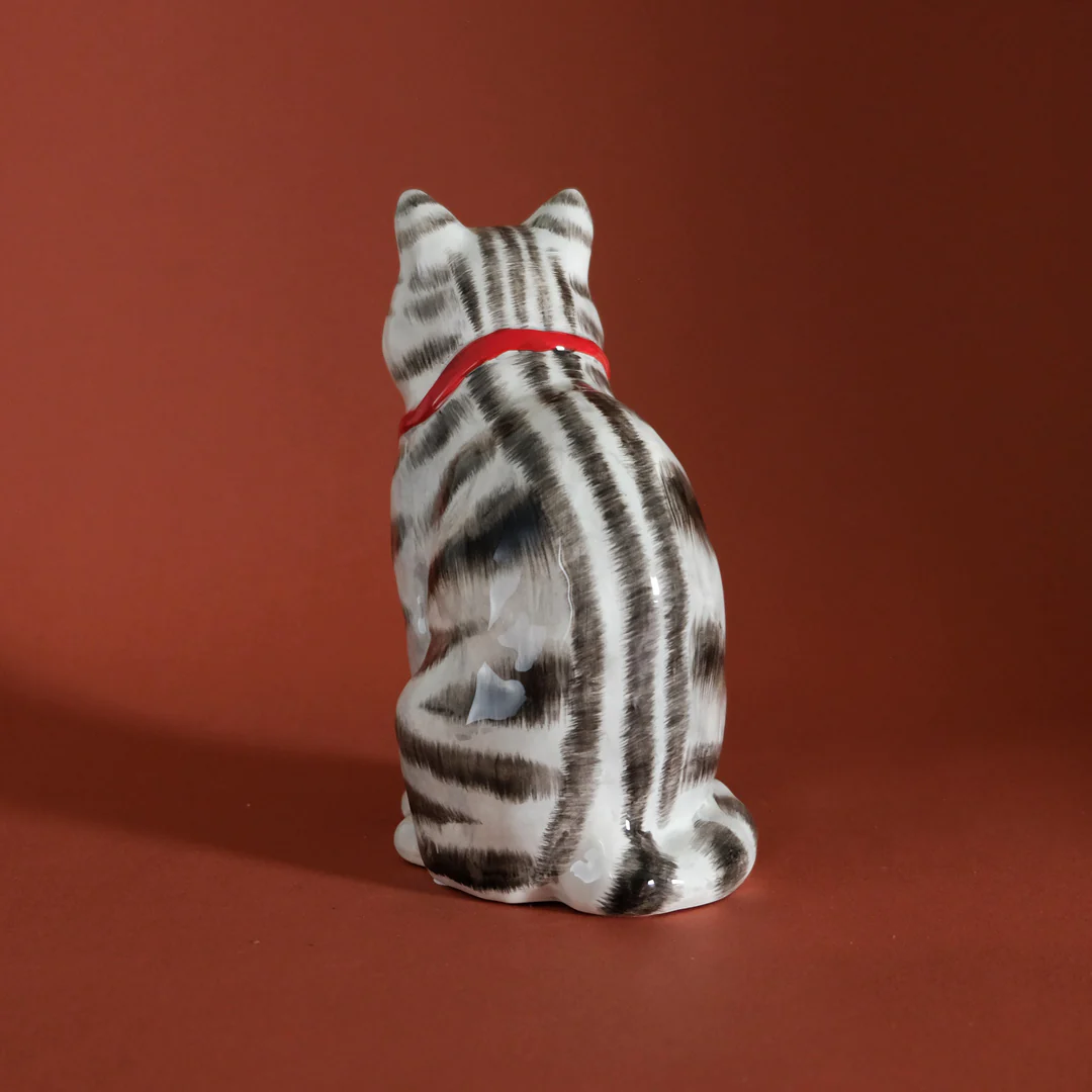 Love Cat Figurine - Image 3