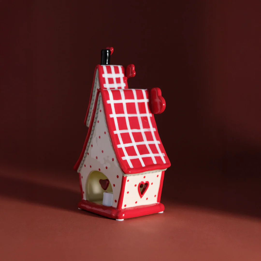 Love Cats Candle House - Image 5