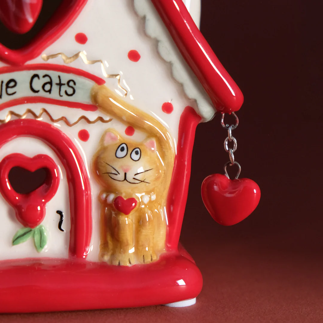 Love Cats Candle House - Image 6