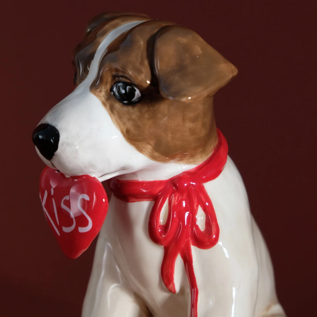 Love Doggy Kisses Figurine - Image 7