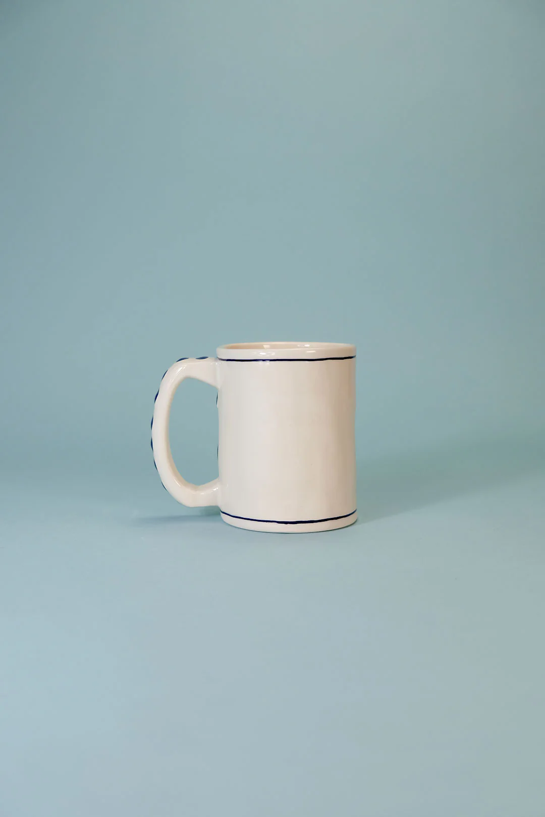 MAGIC SEA CRAB MUG - COBALT BLUE - Image 5