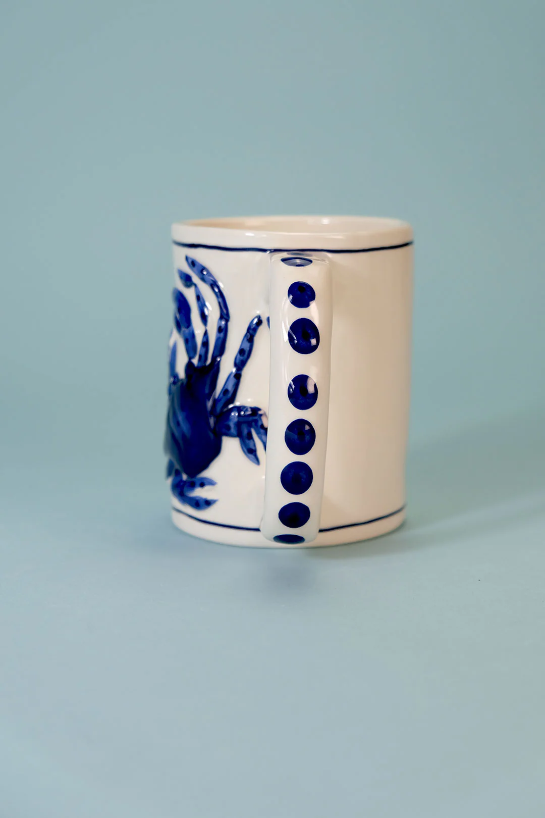 MAGIC SEA CRAB MUG - COBALT BLUE - Image 7