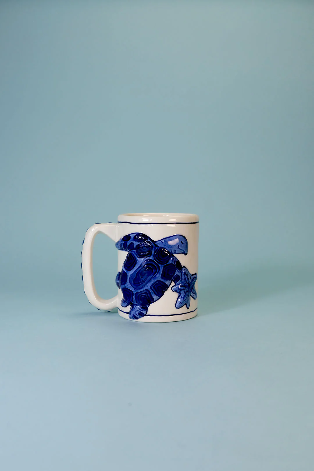 MAGIC SEA TURTLE MUG - COBALT BLUE