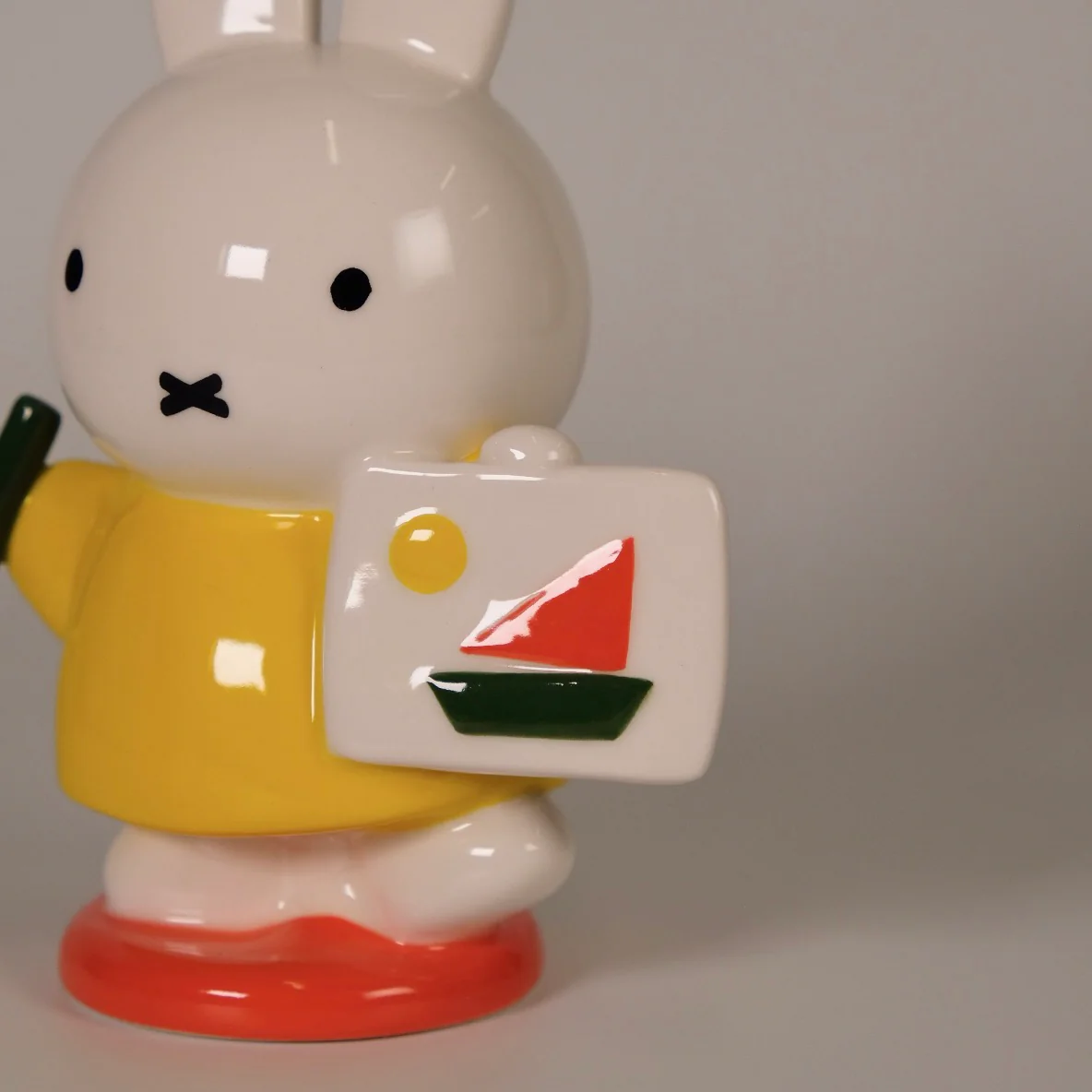 Miffy Art Class Figurine - Image 4