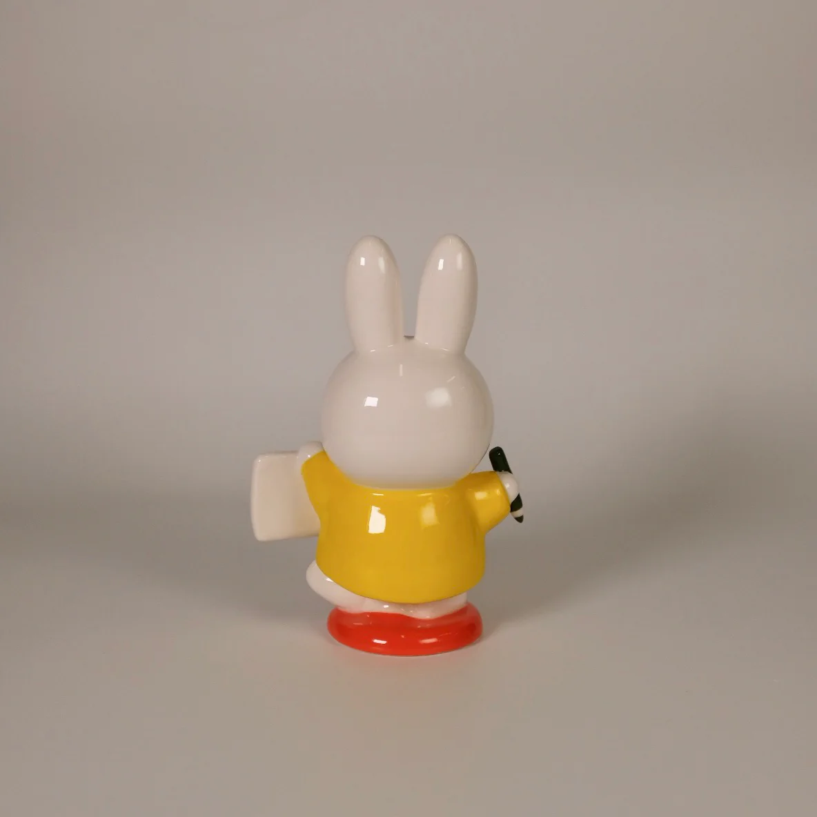 Miffy Art Class Figurine - Image 6