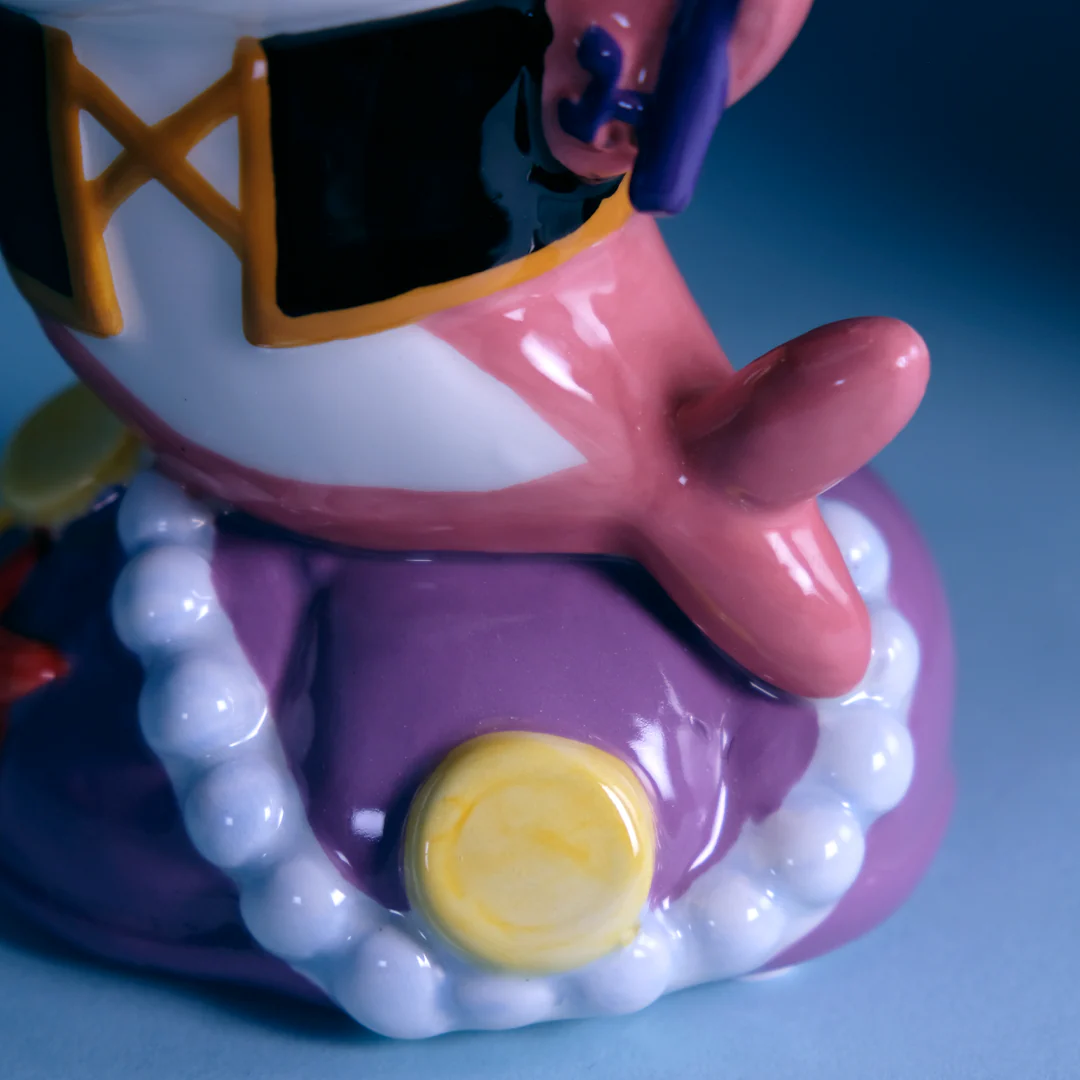 Mommy Shark Pirate Family Figurine - Image 6