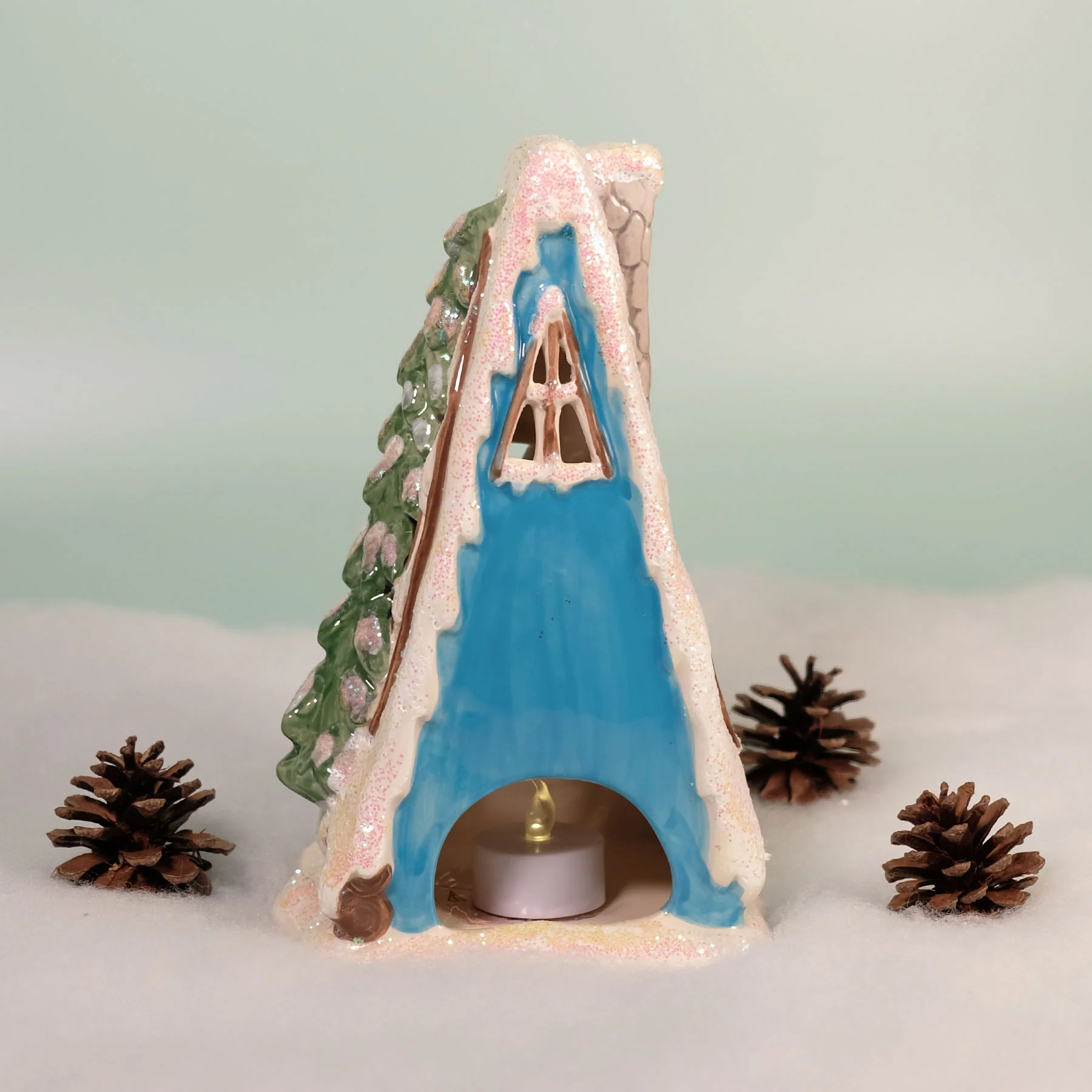 Mountain Top Coffee Shop Candle House - Image 4