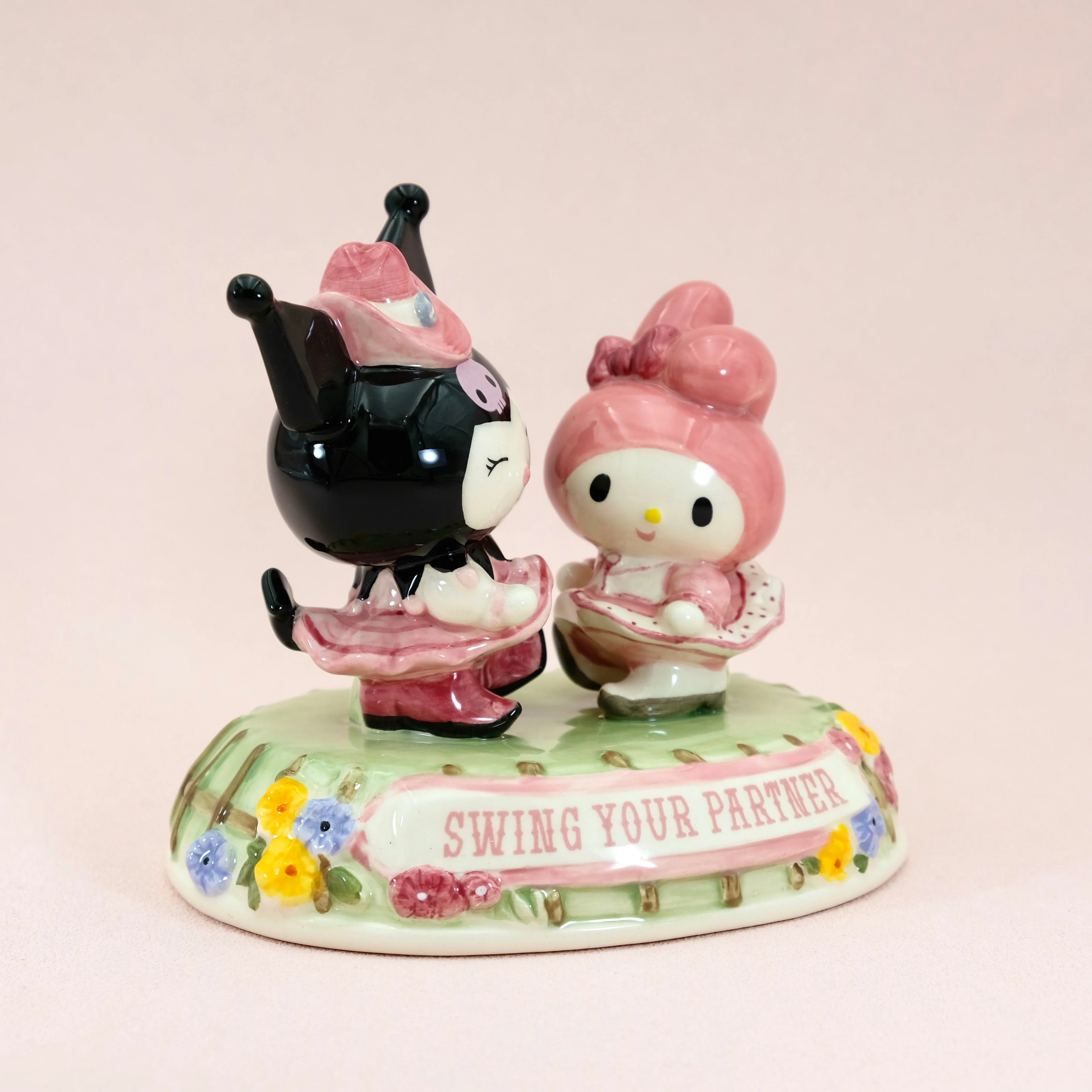 MY MELODY AND KUROMI SWING YOUR PARTNER FIGURINE - Image 2