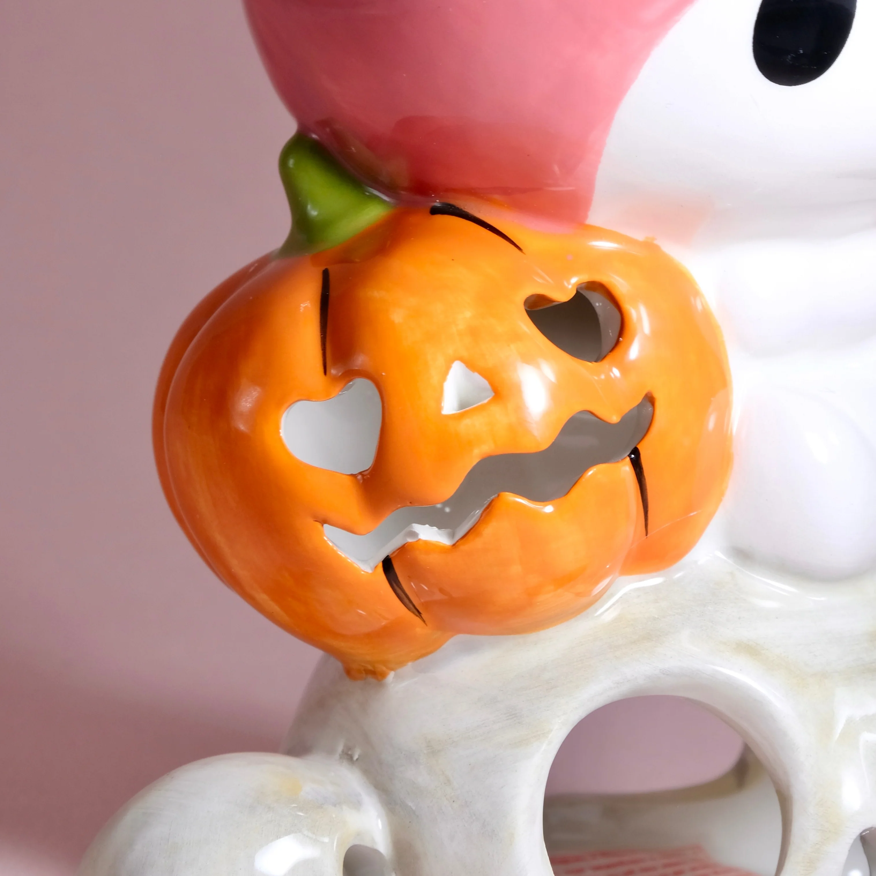 My Melody Figural Skull Candle House - Image 8