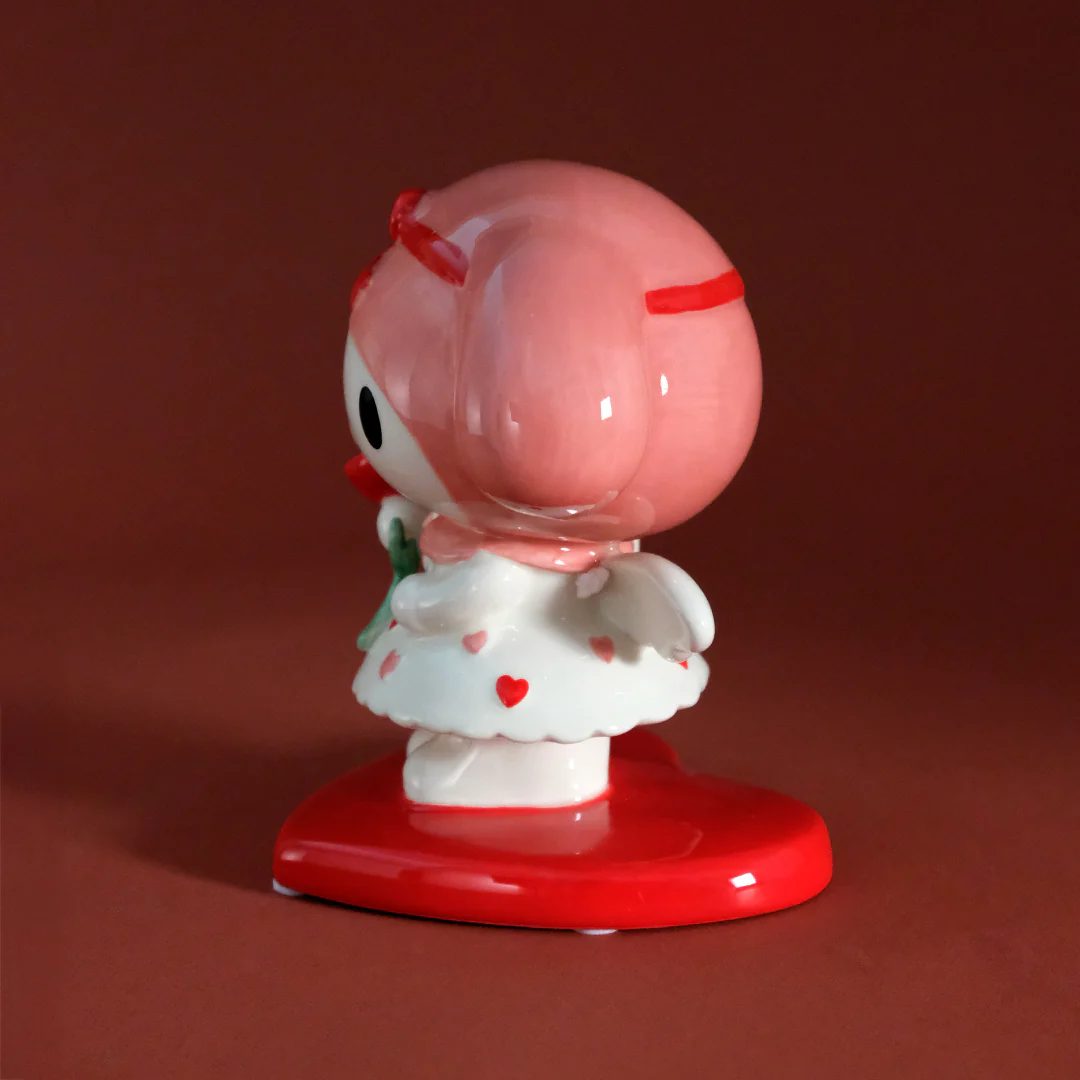 My Melody Red Rose Figurine - Image 3