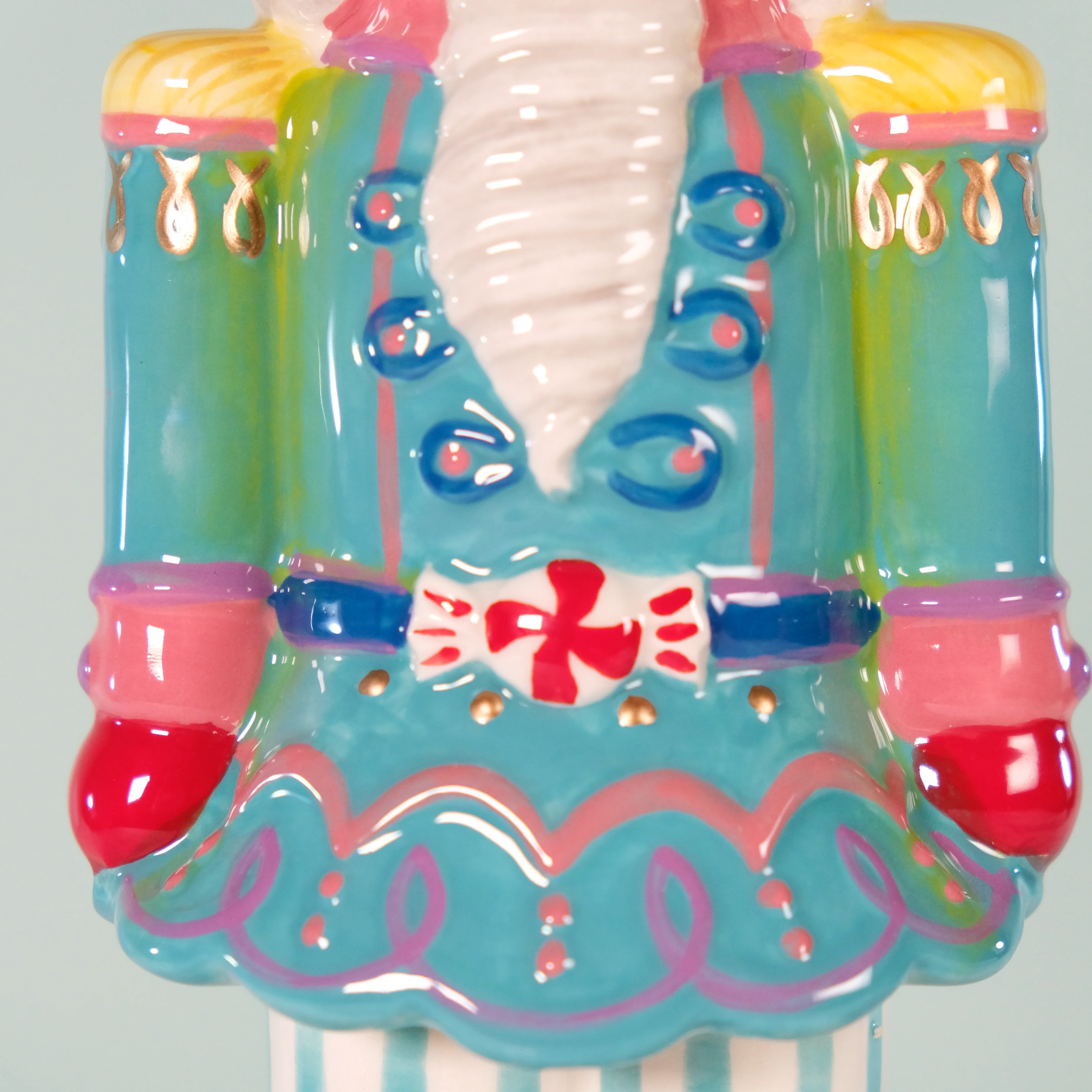 Nutcracker Figurine - Image 8