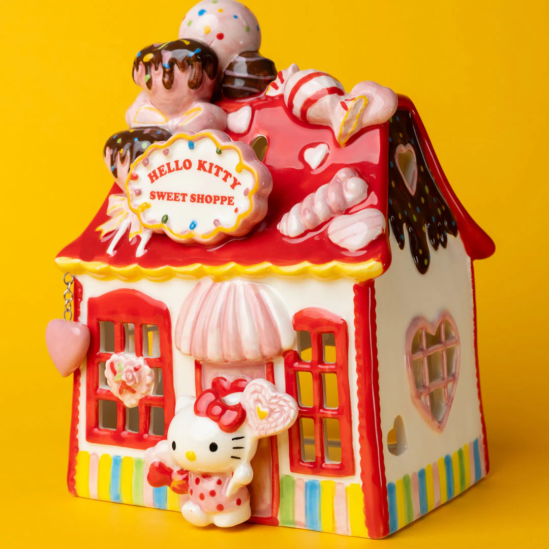 Hello Kitty Sweet Shoppe Candle House - Image 2