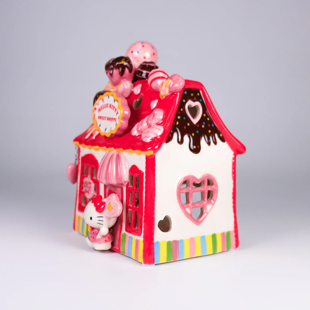 Hello Kitty Sweet Shoppe Candle House - Image 3