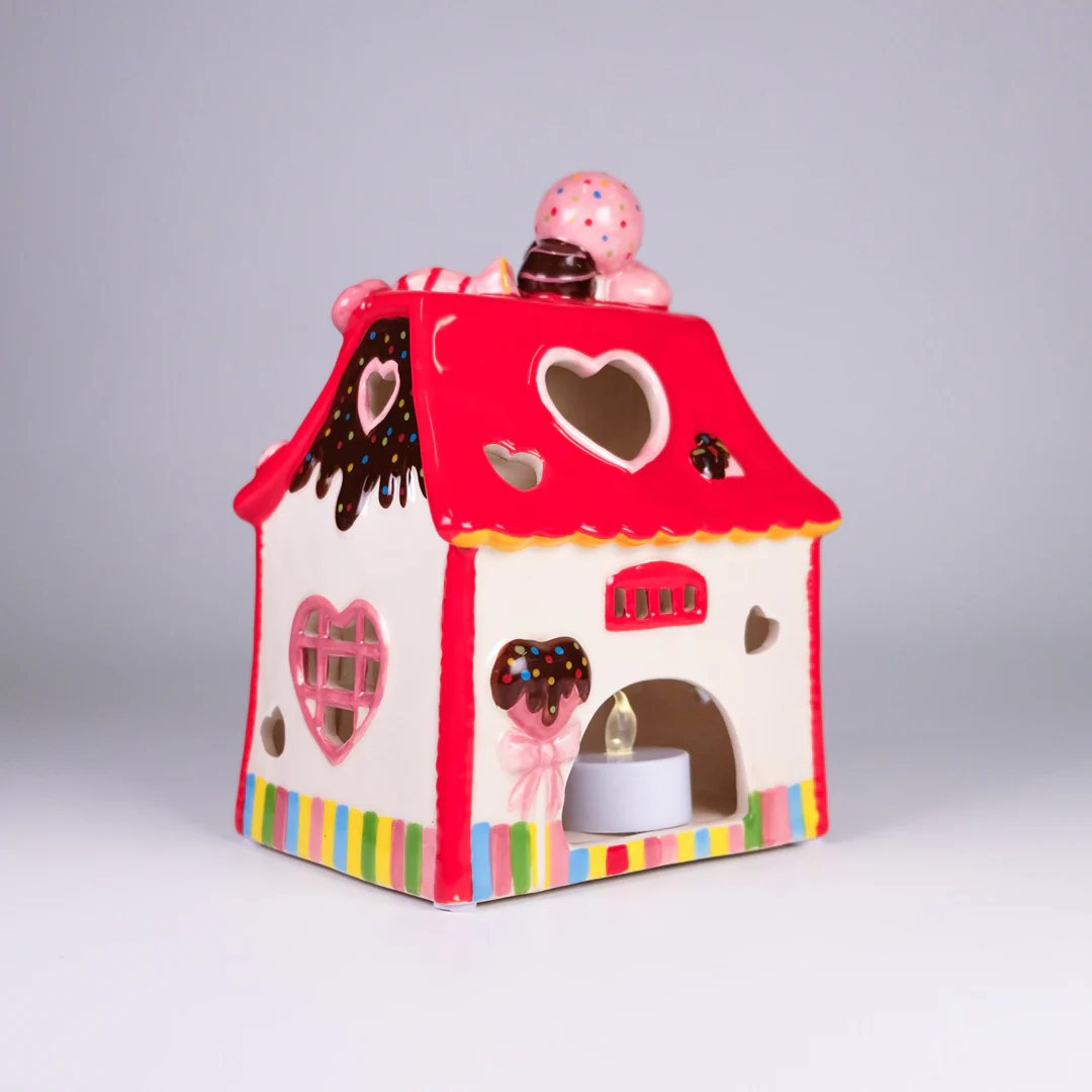 Hello Kitty Sweet Shoppe Candle House - Image 4