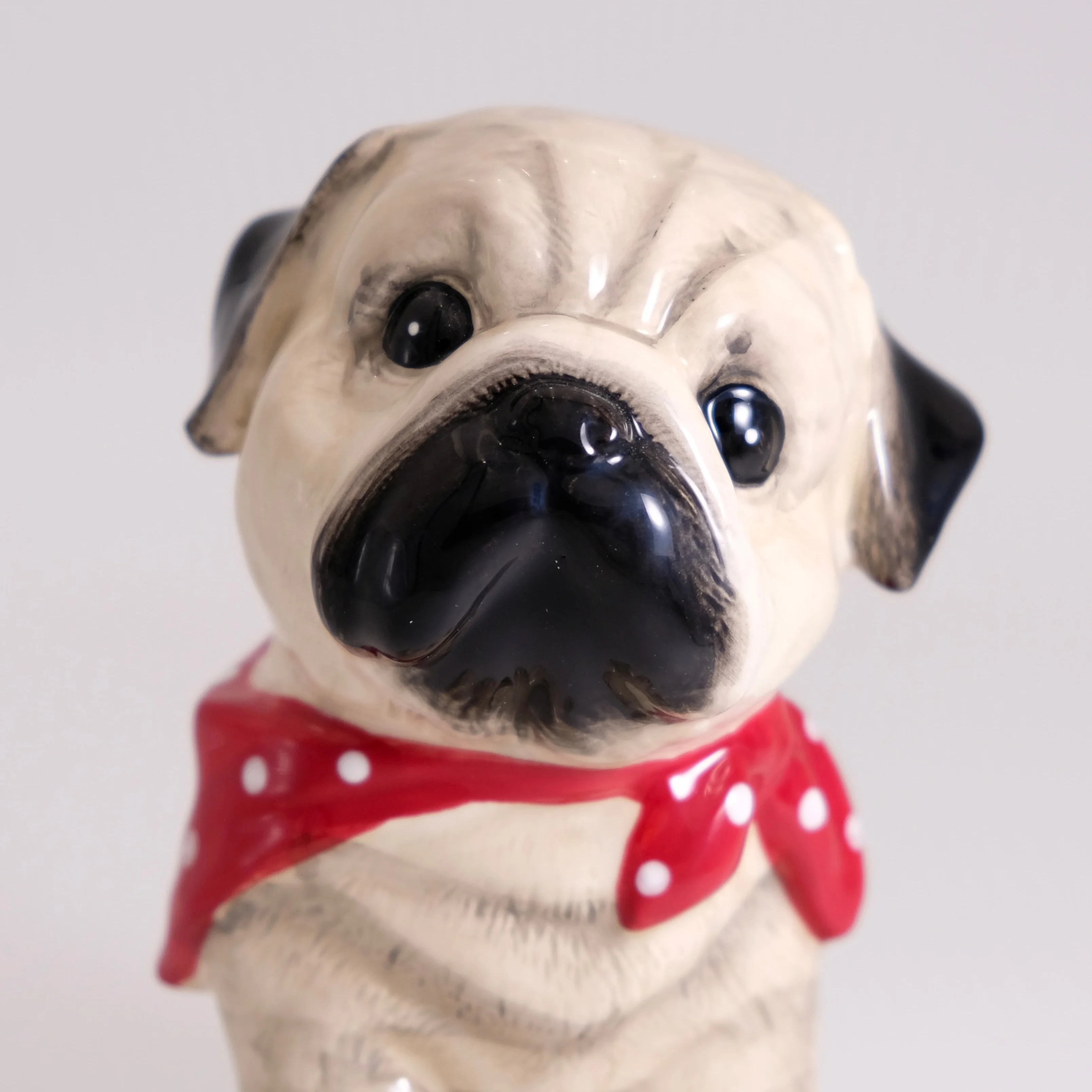 PUG FIGURINE - Image 5
